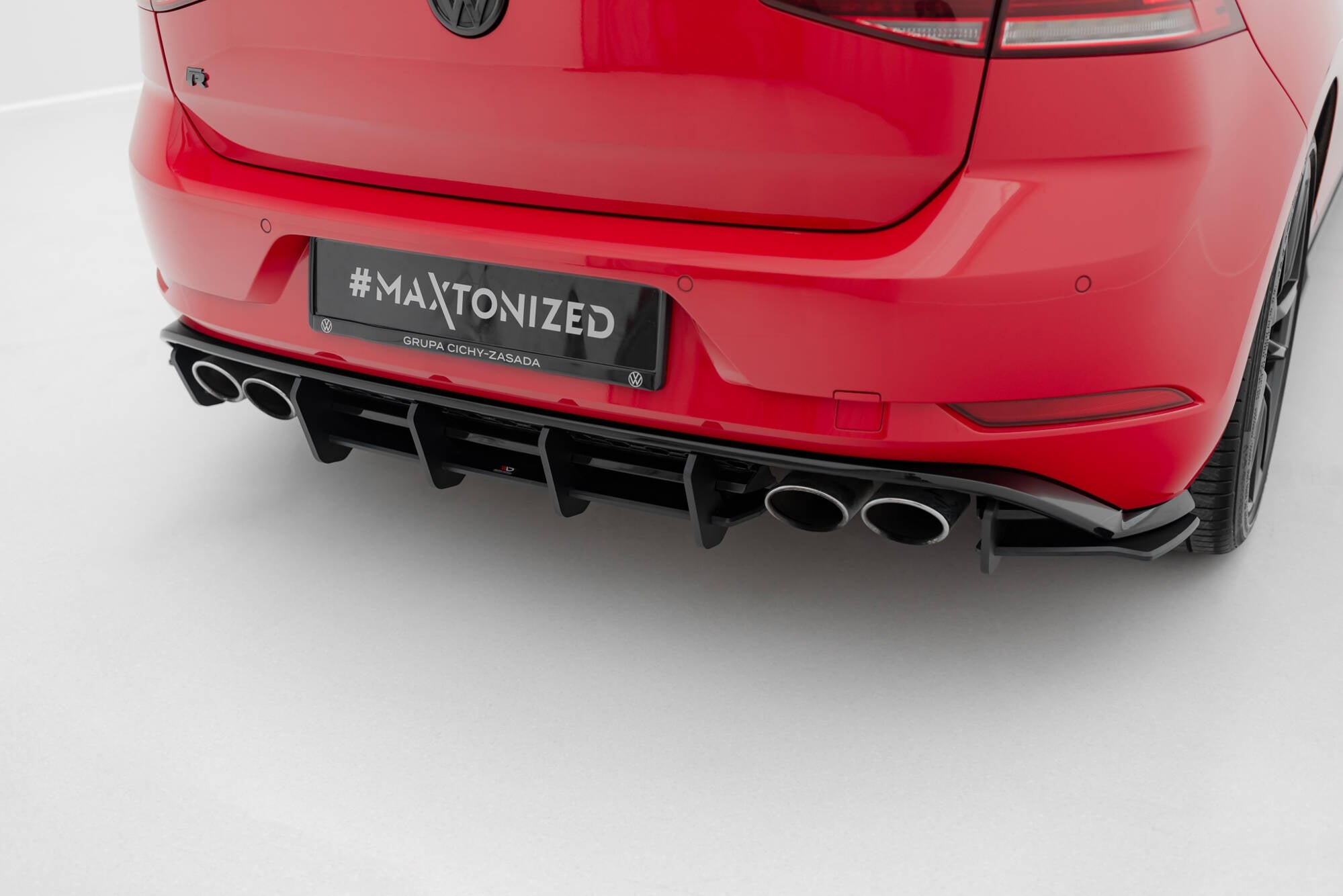 Maxton Design - Robuste Racing Diffusor für Volkswagen Golf R Mk7 Facelift - Aerowerk.