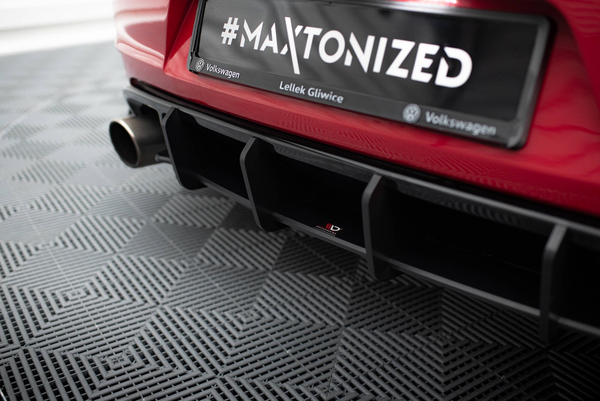 Maxton Design - Robuste Racing Diffusor V2 für Volkswagen Golf GTI Mk6 - Aerowerk.