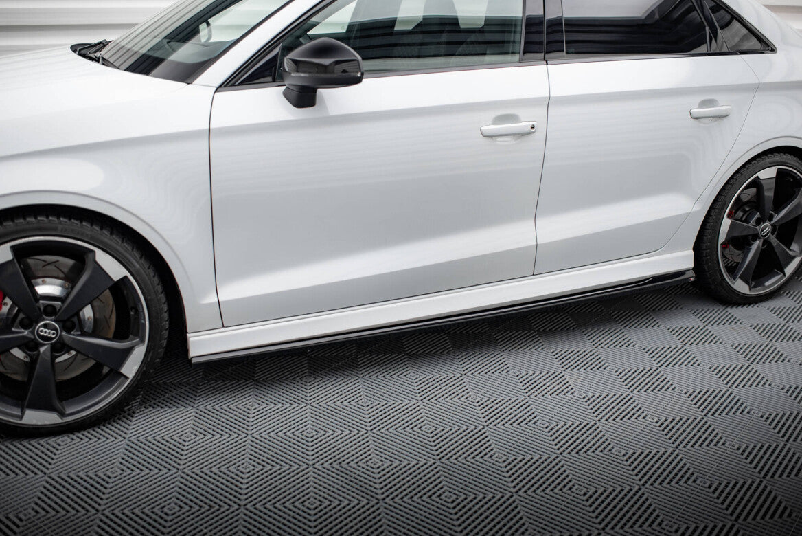 Seitenschweller Ansatz Cup Leisten V.2 für Audi RS3 Limousine 8V Facelift - Aerowerk.