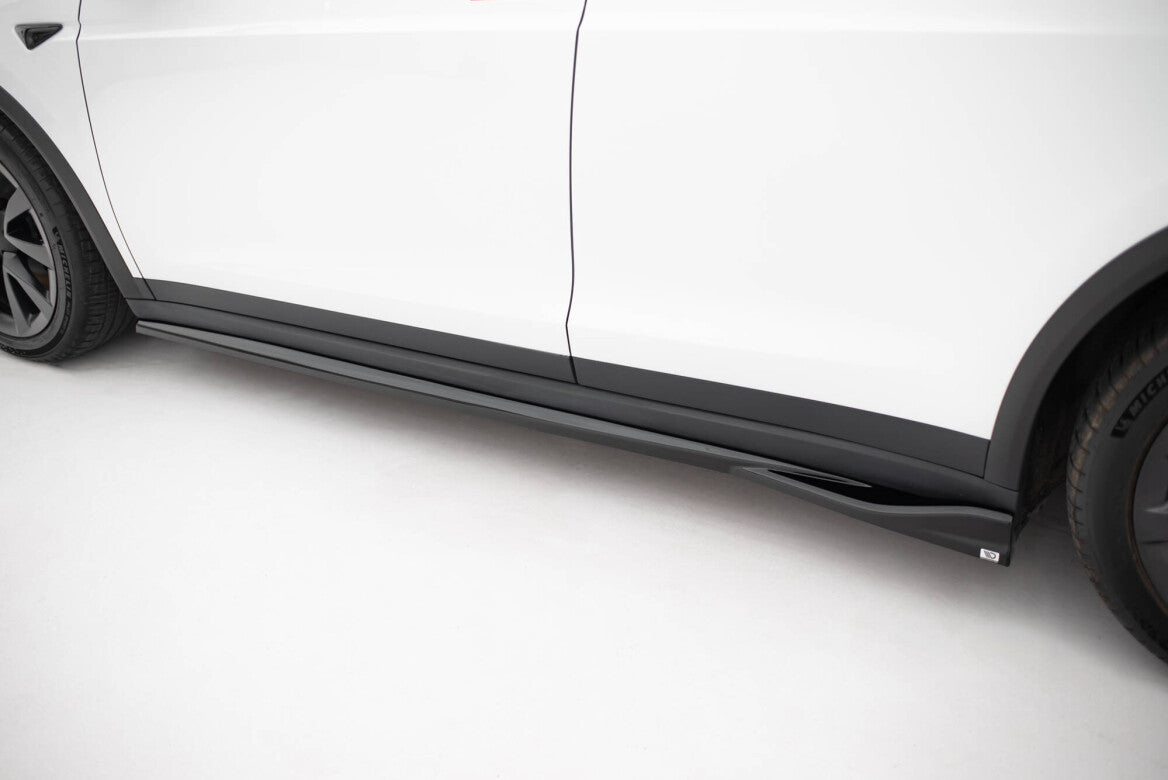 Seitenschweller Ansatz Cup Leisten V.2 für Tesla Model X Mk1 FL - Aerowerk.