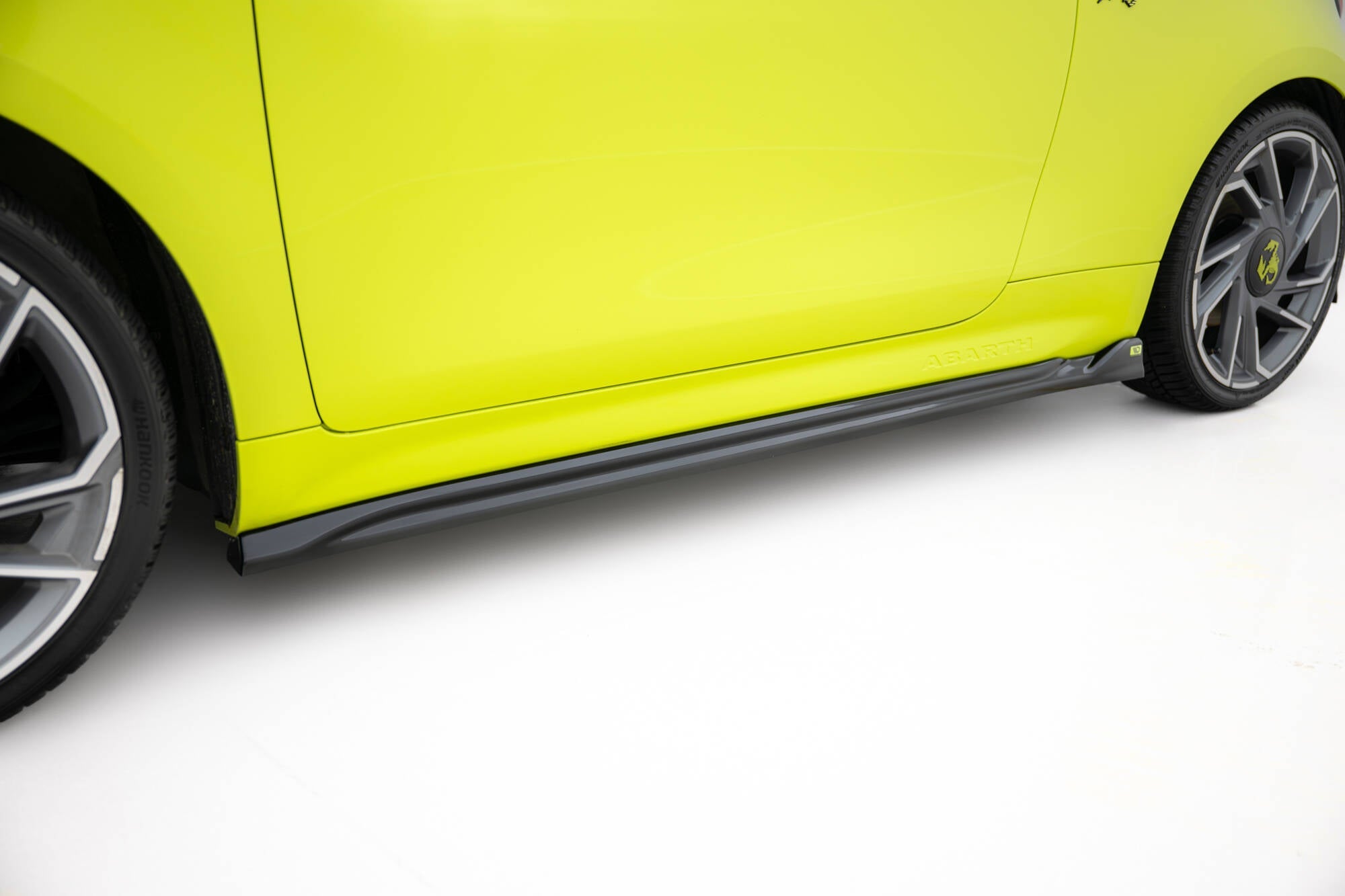 Maxton Design - Seitenschweller Ansatz für Abarth 500e - Aerowerk.