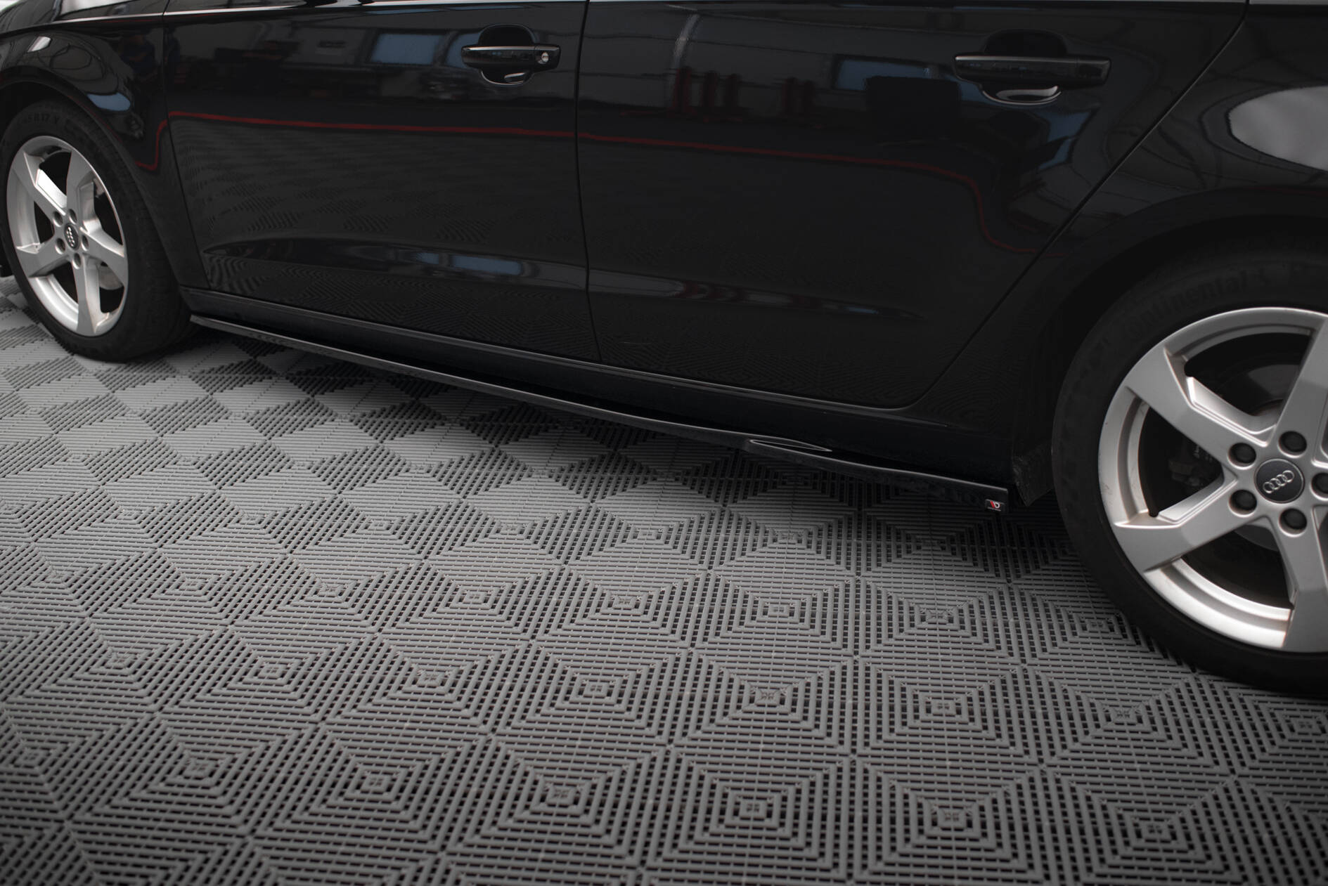 Maxton Design - Seitenschweller Ansatz für Audi A3 Sportback 8V Facelift - Aerowerk.