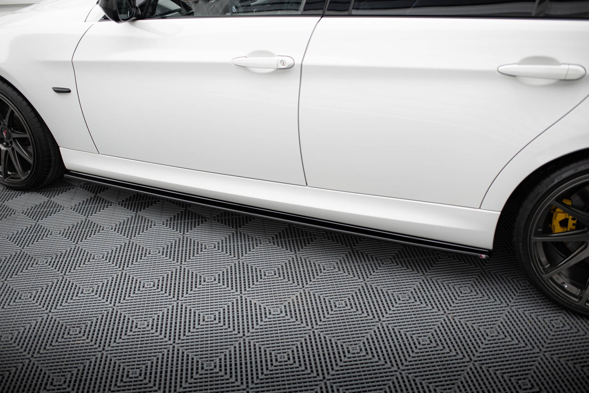 Maxton Design - Seitenschweller Ansatz für BMW 3er E90/91 M Paket - Aerowerk.