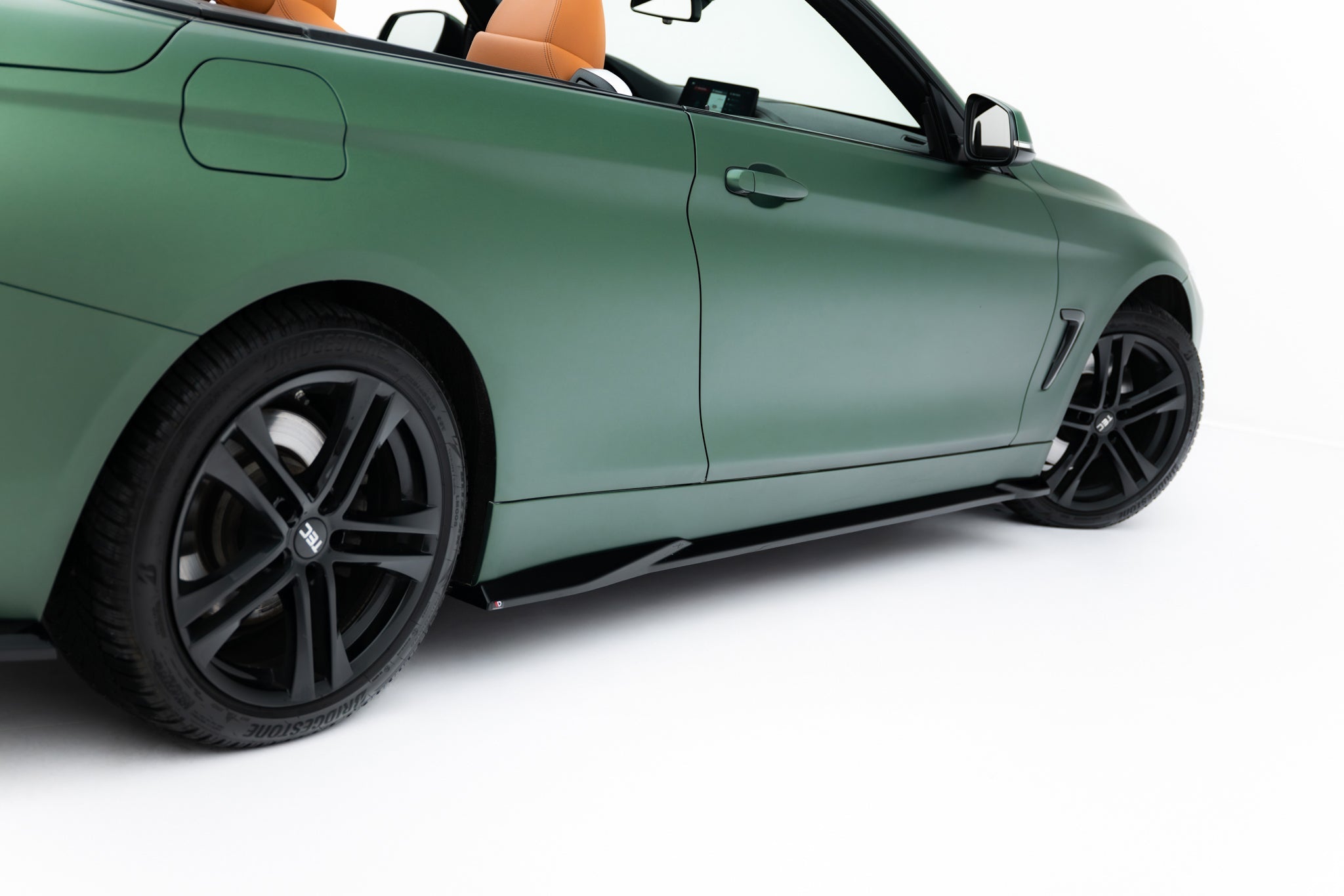 Maxton Design - Seitenschweller Ansatz für BMW 4er Cabrio / Coupe F33 / F32 - Aerowerk.