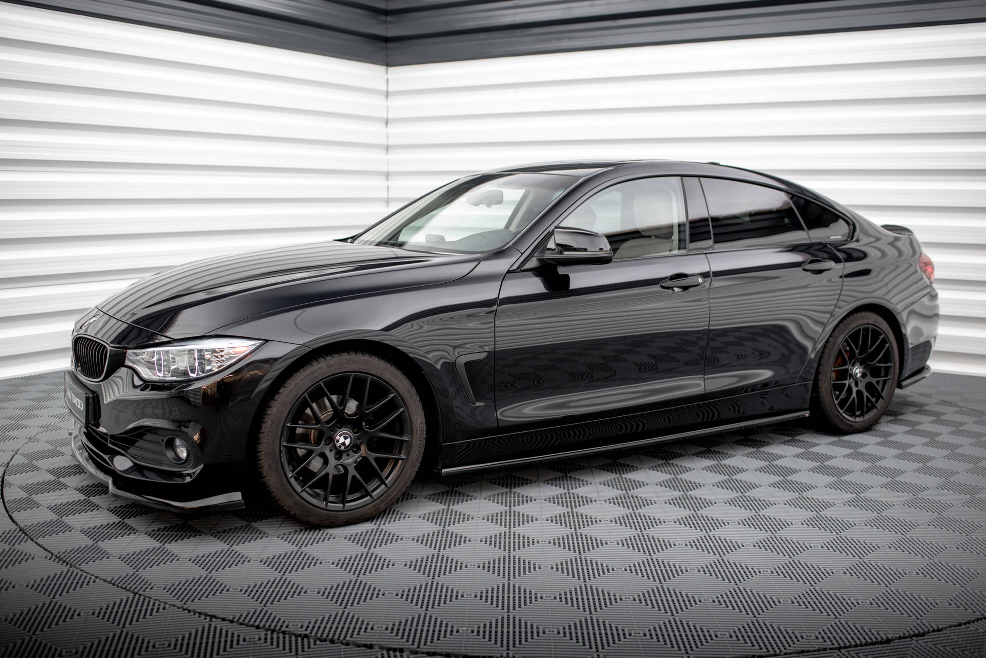 Maxton Design - Seitenschweller Ansatz für BMW 4er Coupe / Gran Coupe / Cabrio F32 / F36 / F33 - Aerowerk.