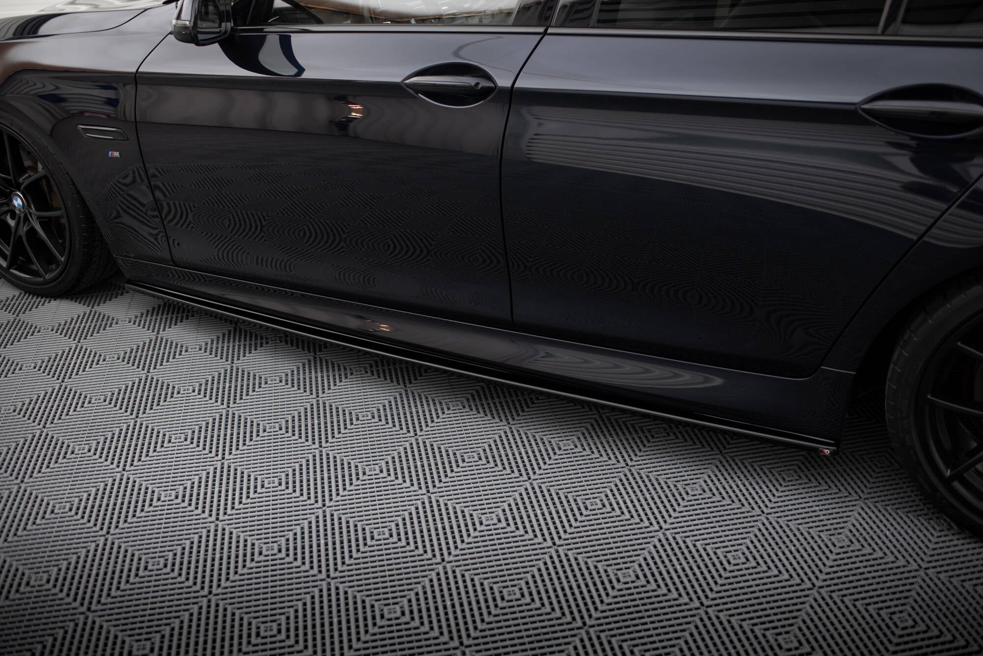 Maxton Design - Seitenschweller Ansatz für BMW 5er F10/ F11 M - POWER/ M Paket - Aerowerk.