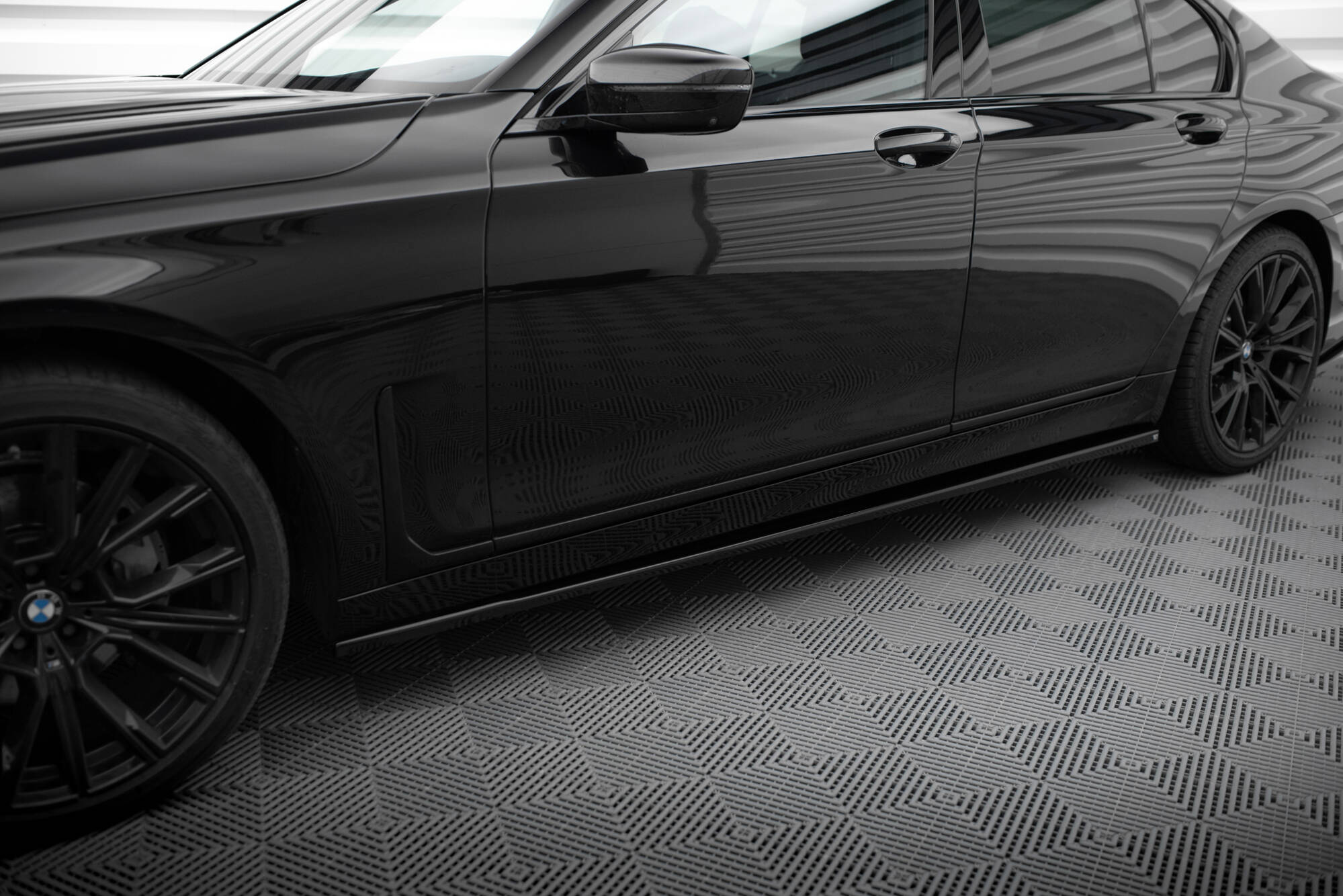 Maxton Design - Seitenschweller Ansatz für BMW 7er G11 - Aerowerk.