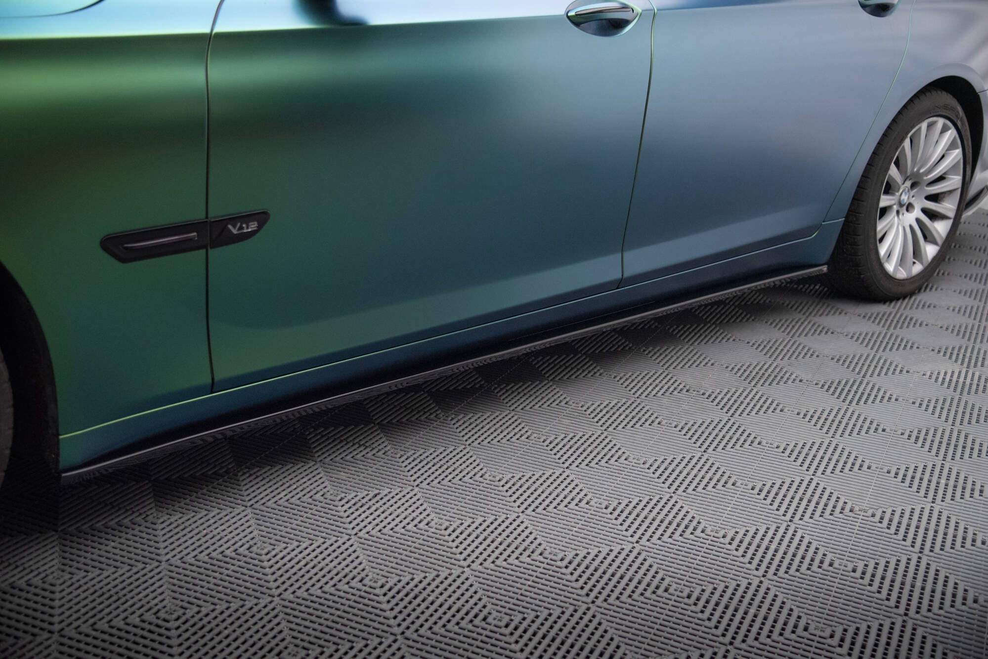 Maxton Design - Seitenschweller Ansatz für BMW 7er Langversion F02 - Aerowerk.