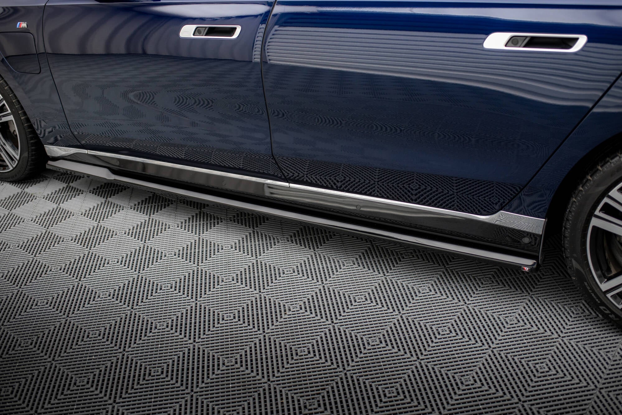 Maxton Design - Seitenschweller Ansatz für BMW 7er M - Paket G70 - Aerowerk.