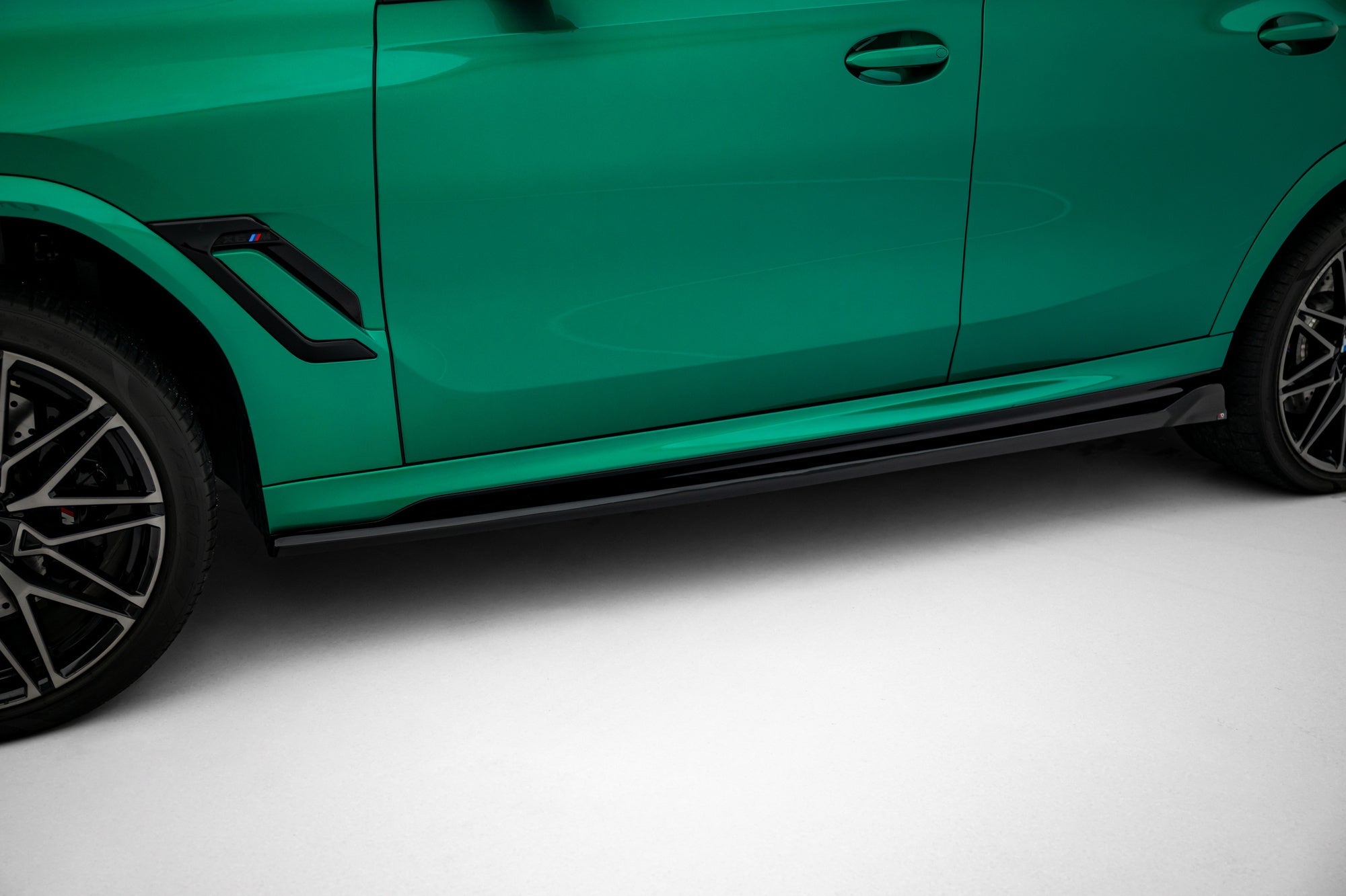 Maxton Design - Seitenschweller Ansatz für BMW X6 M F96 Facelift - Aerowerk.