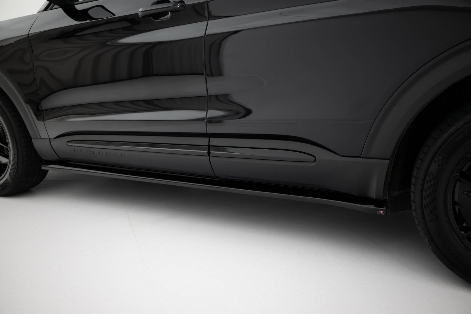 Maxton Design - Seitenschweller Ansatz für Ford Explorer XLT Mk6 - Aerowerk.