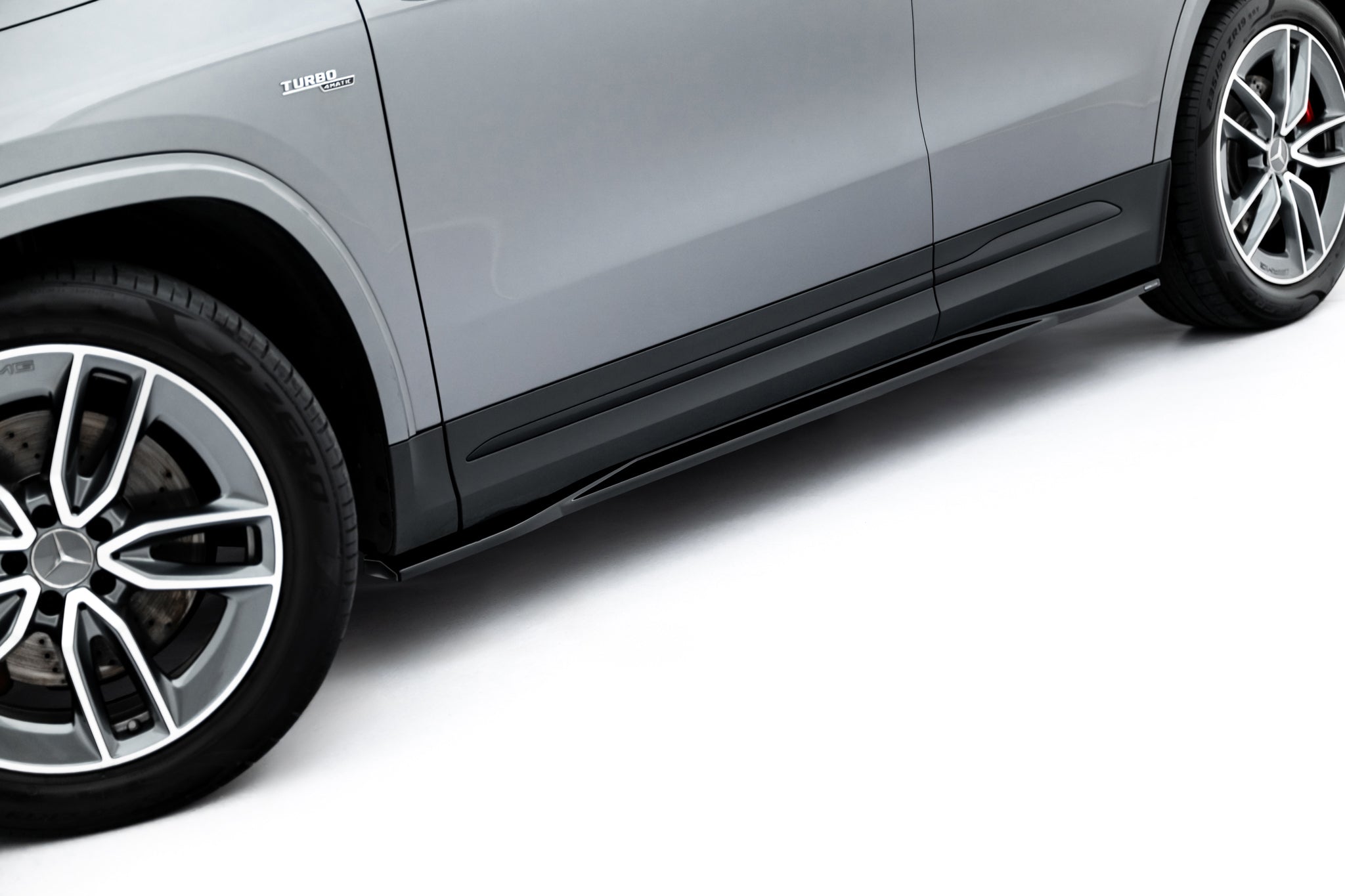 Maxton Design - Seitenschweller Ansatz für Mercedes - AMG GLA 35 H247 Facelift - Aerowerk.