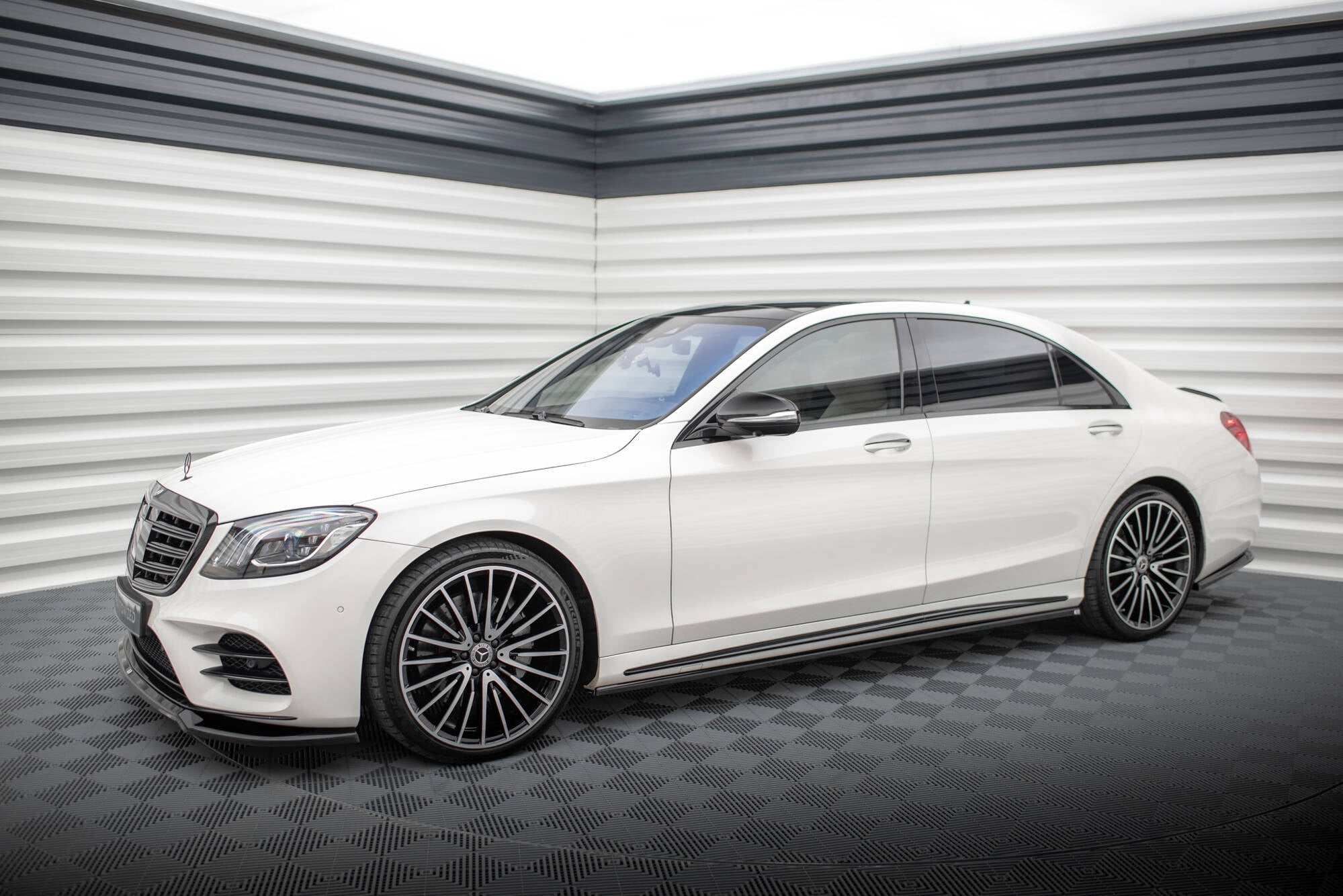 Maxton Design - Seitenschweller Ansatz für Mercedes - Benz S Lang AMG - Line W222 - Aerowerk.
