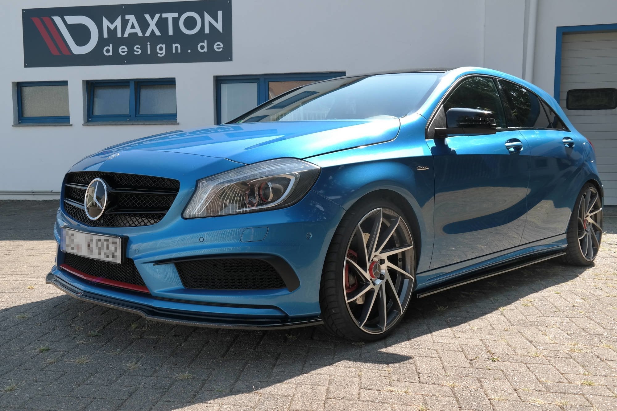 Maxton Design - Seitenschweller Ansatz für Mercedes W176 AMG - LINE vor Facelift - Aerowerk.
