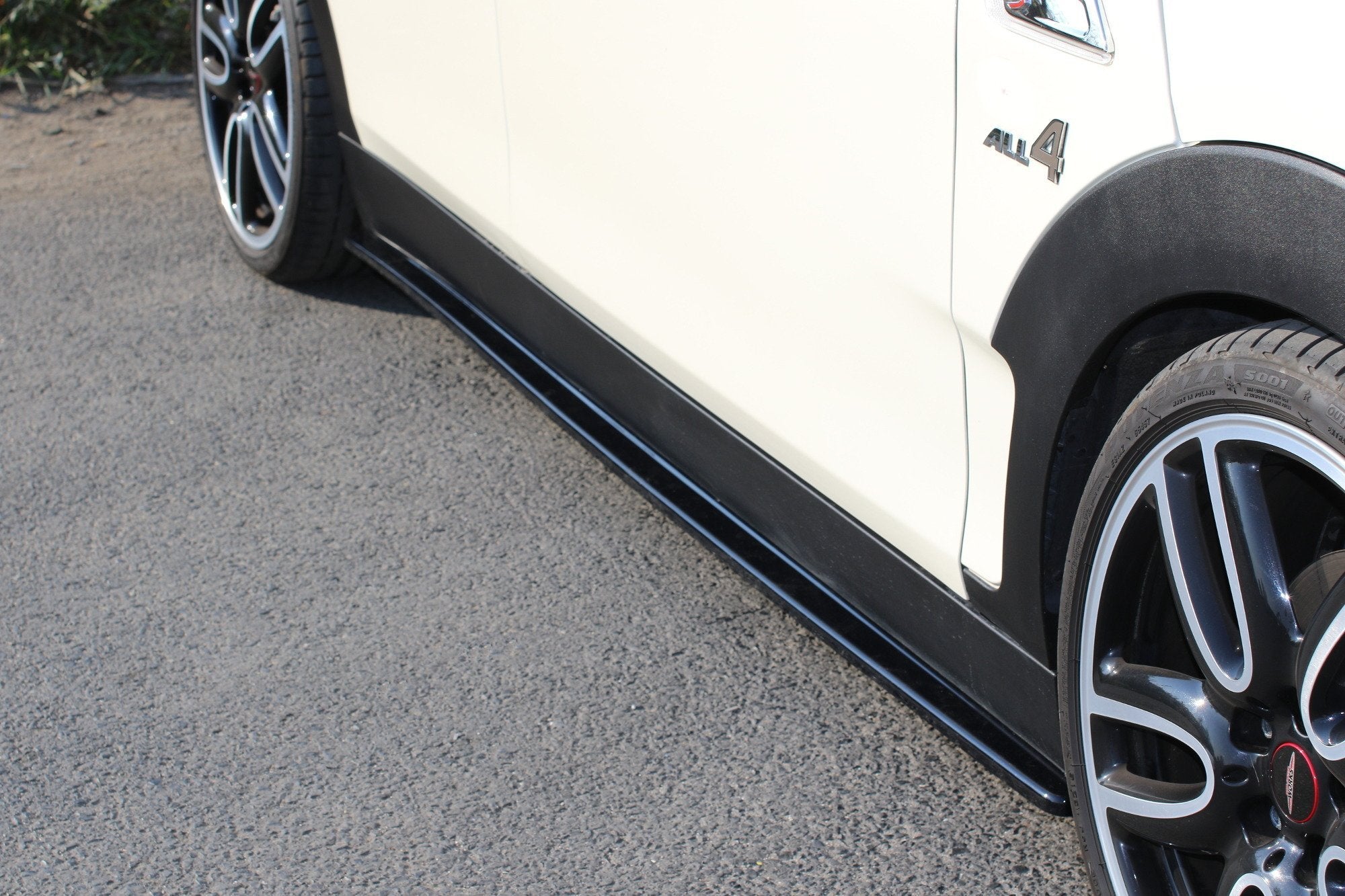 Maxton Design - Seitenschweller Ansatz für MINI CLUBMAN S MK2 (F54) JCW - Aerowerk.