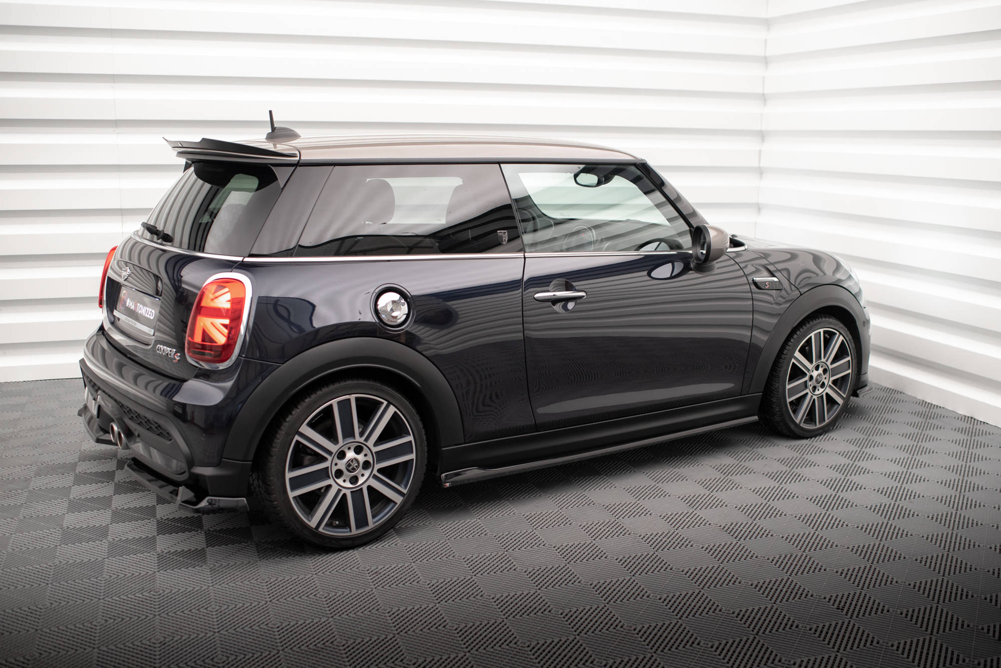Maxton Design - Seitenschweller Ansatz für Mini Cooper S F56 Facelift - Aerowerk.