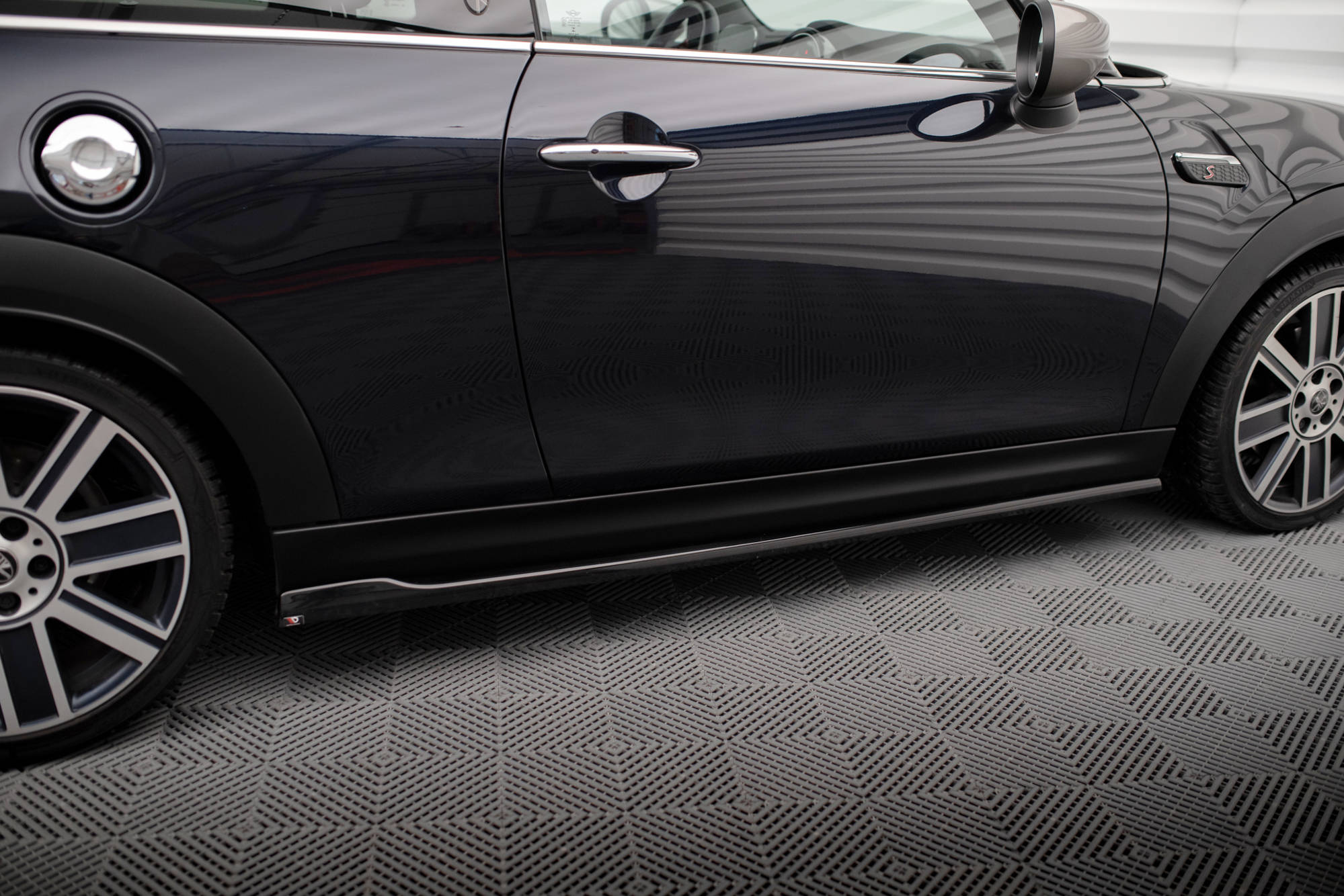 Maxton Design - Seitenschweller Ansatz für Mini Cooper S F56 Facelift - Aerowerk.