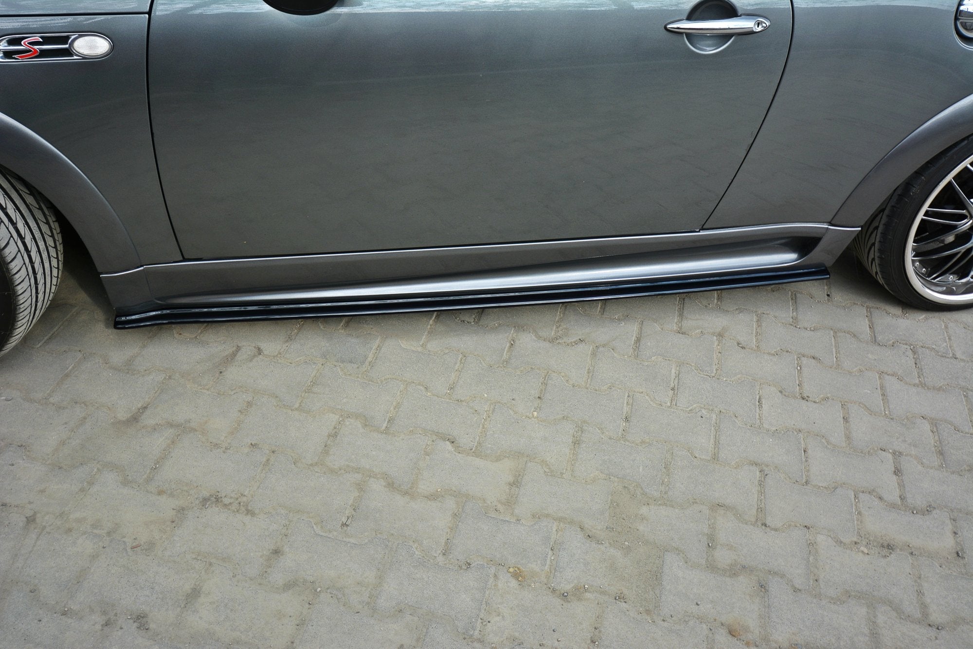 Maxton Design - Seitenschweller Ansatz für MINI R53 COOPER S JCW - Aerowerk.