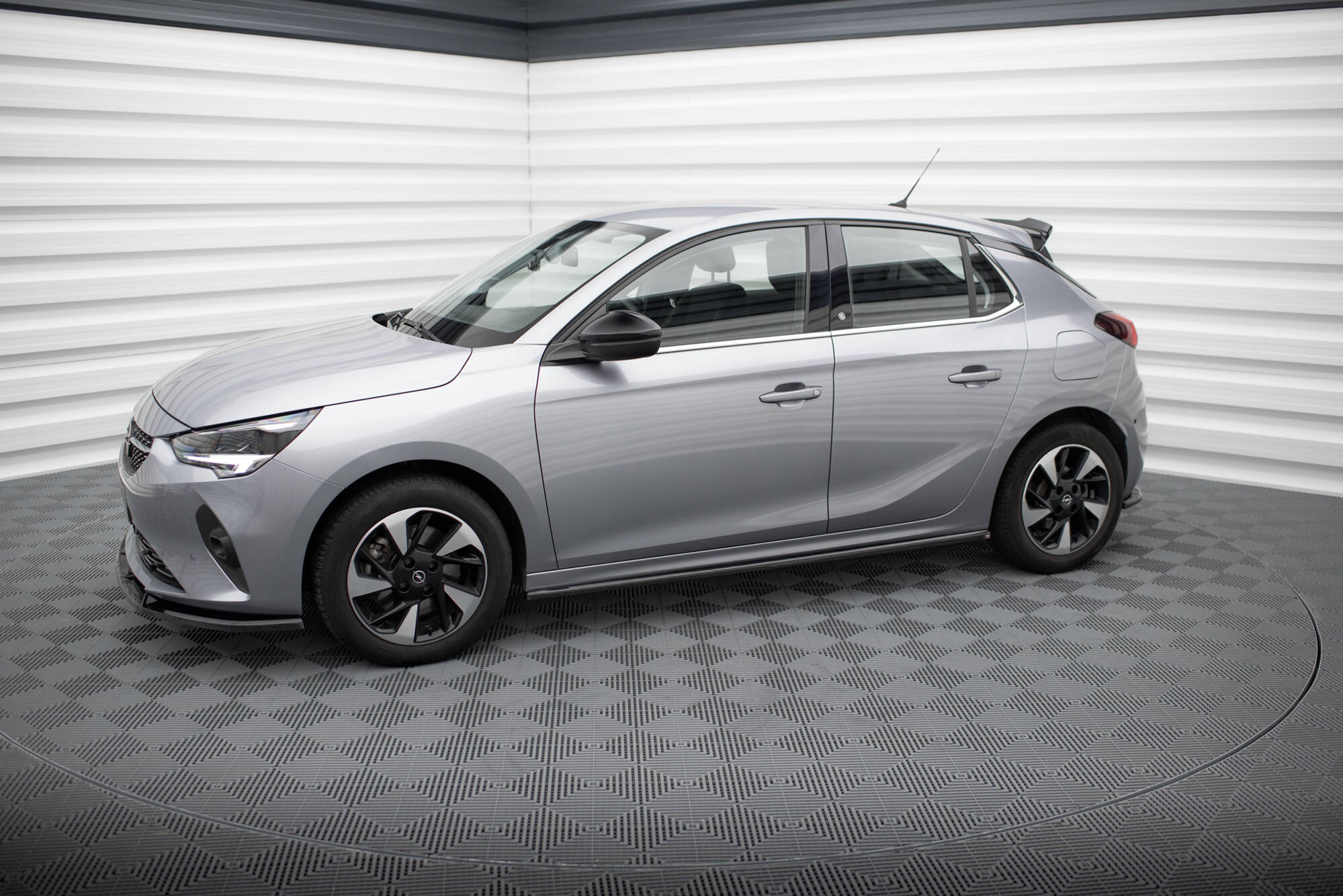 Maxton Design - Seitenschweller Ansatz für Opel Corsa F ( Mk6) - Aerowerk.