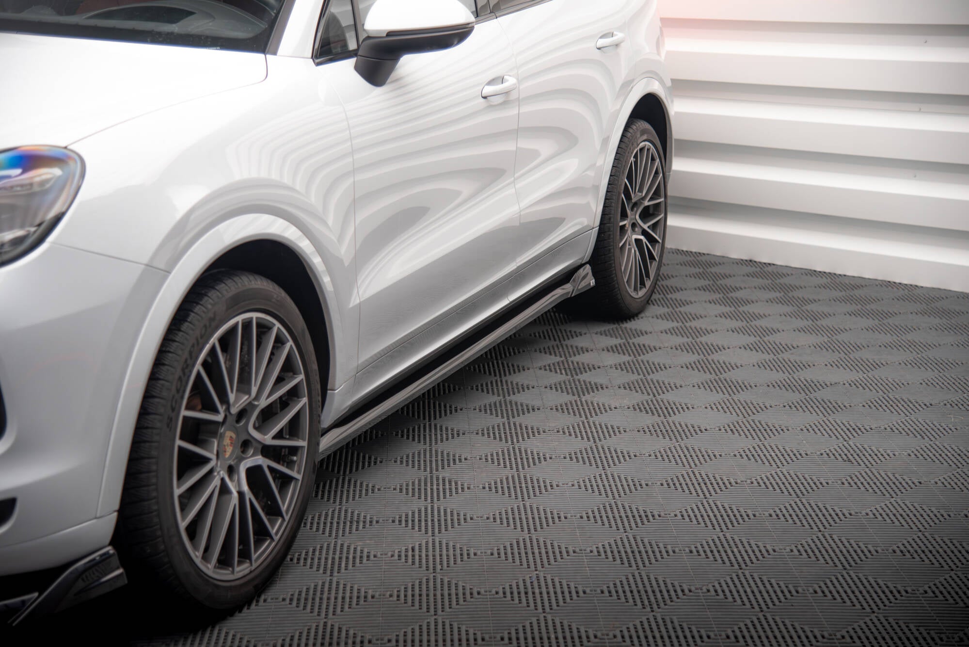 Maxton Design - Seitenschweller Ansatz für Porsche Cayenne Coupe / SUV Mk3 - Aerowerk.