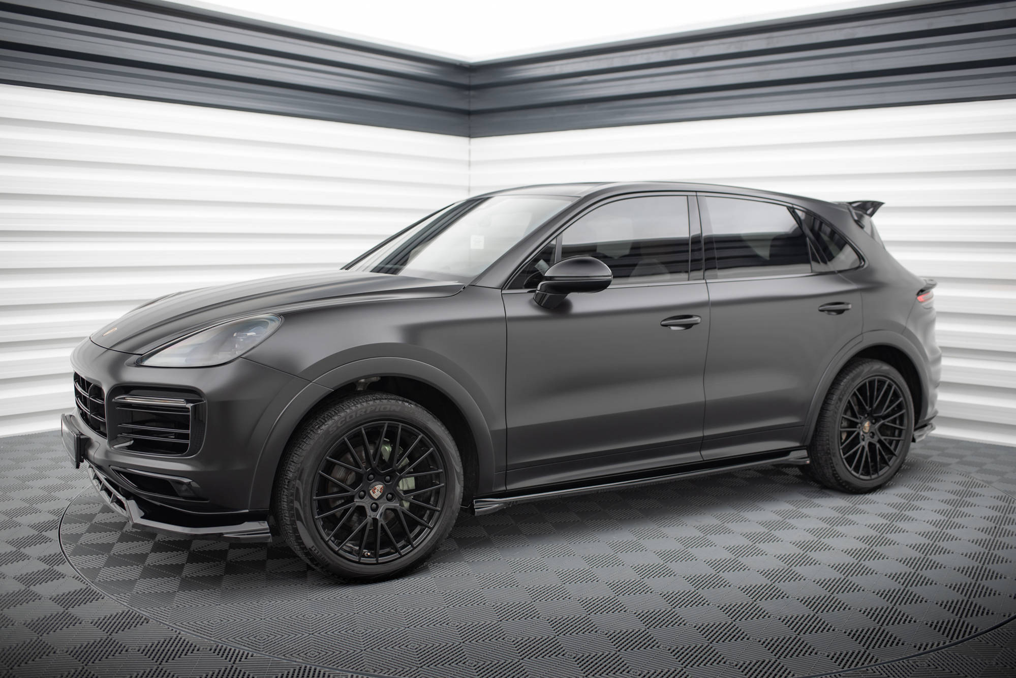 Maxton Design - Seitenschweller Ansatz für Porsche Cayenne Sport Design Mk3 / Standard Mk3 Facelift - Aerowerk.