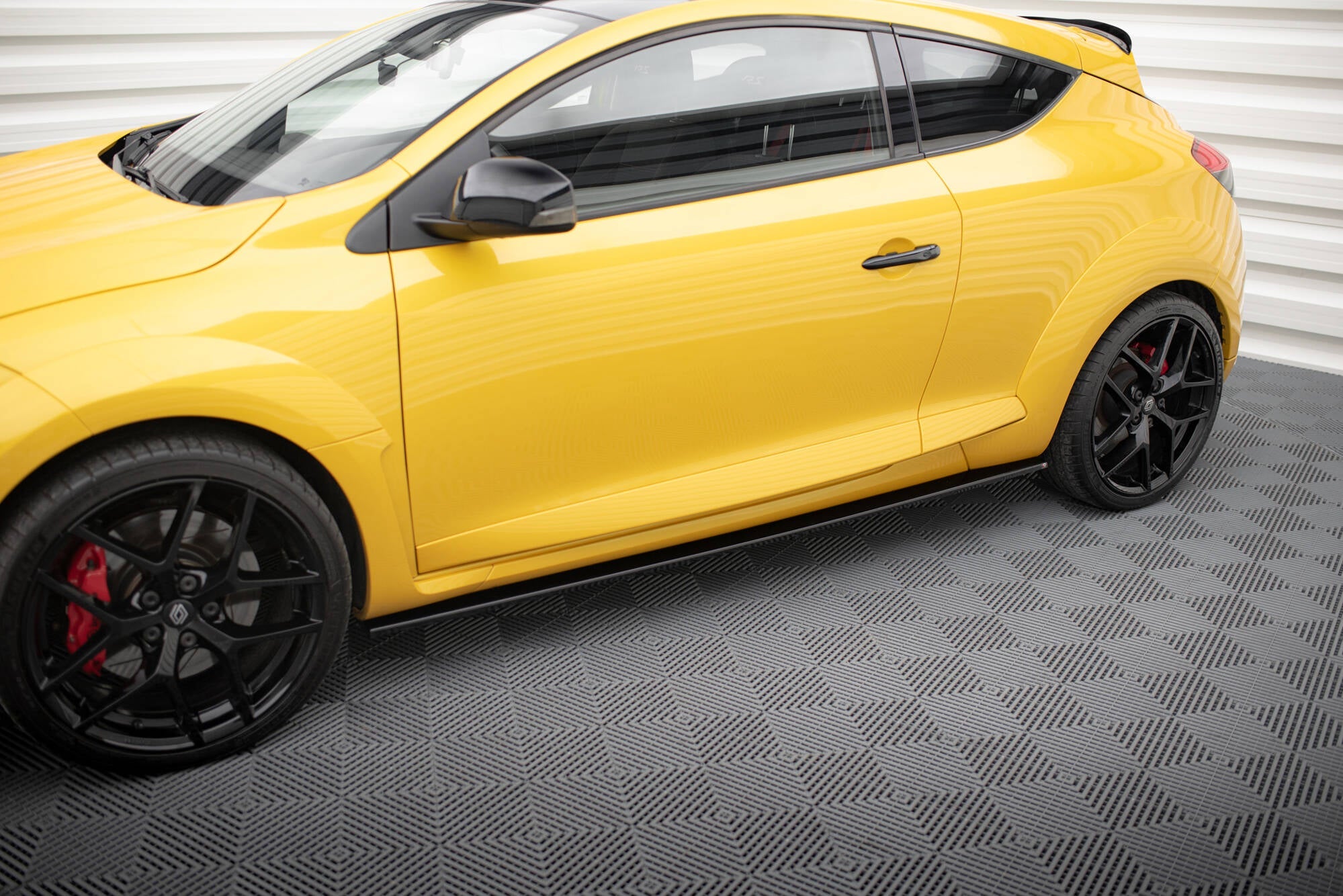 Maxton Design - Seitenschweller Ansatz für RENAULT MEGANE 3 RS - Aerowerk.