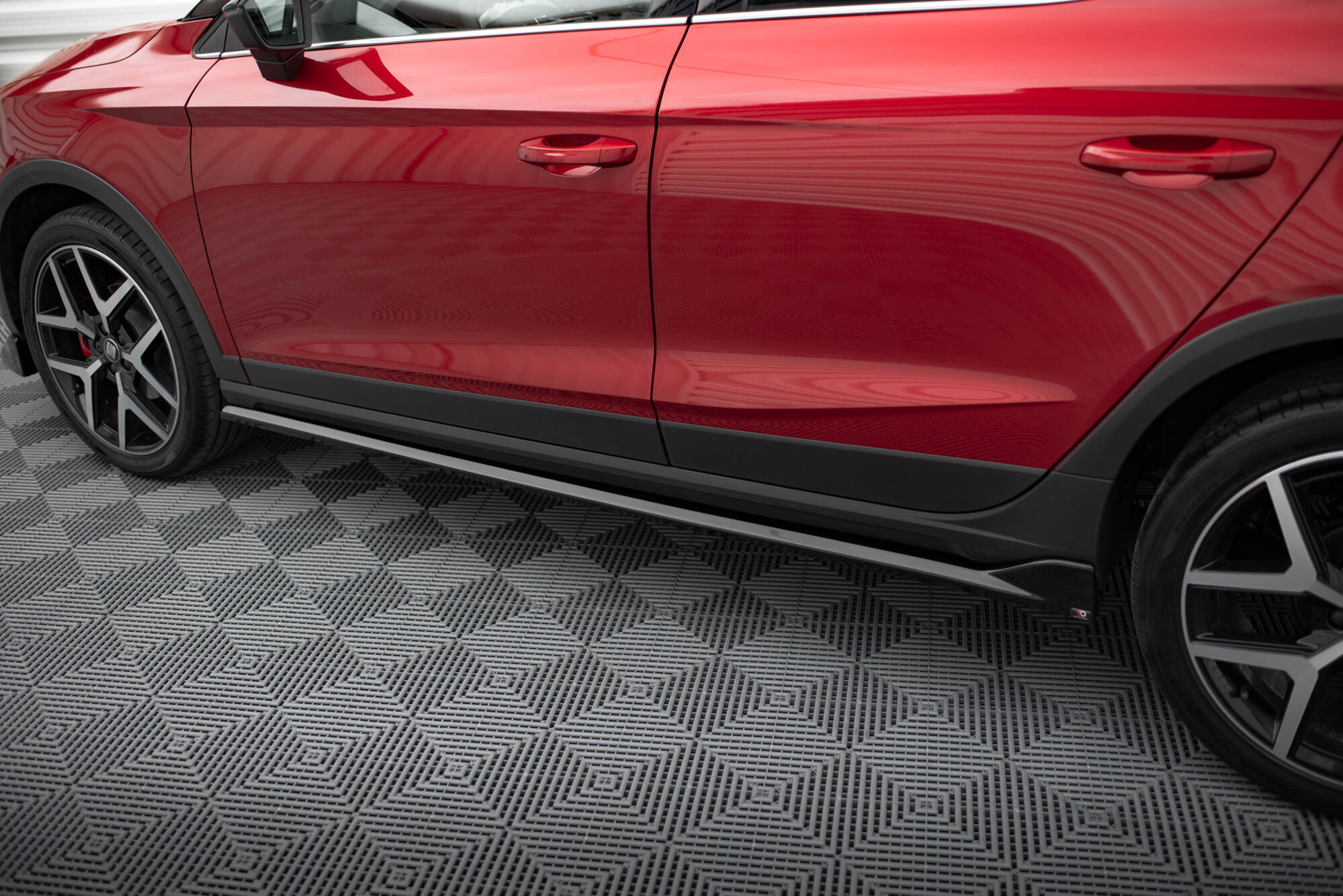 Maxton Design - Seitenschweller Ansatz für Seat Arona FR Mk1 - Aerowerk.