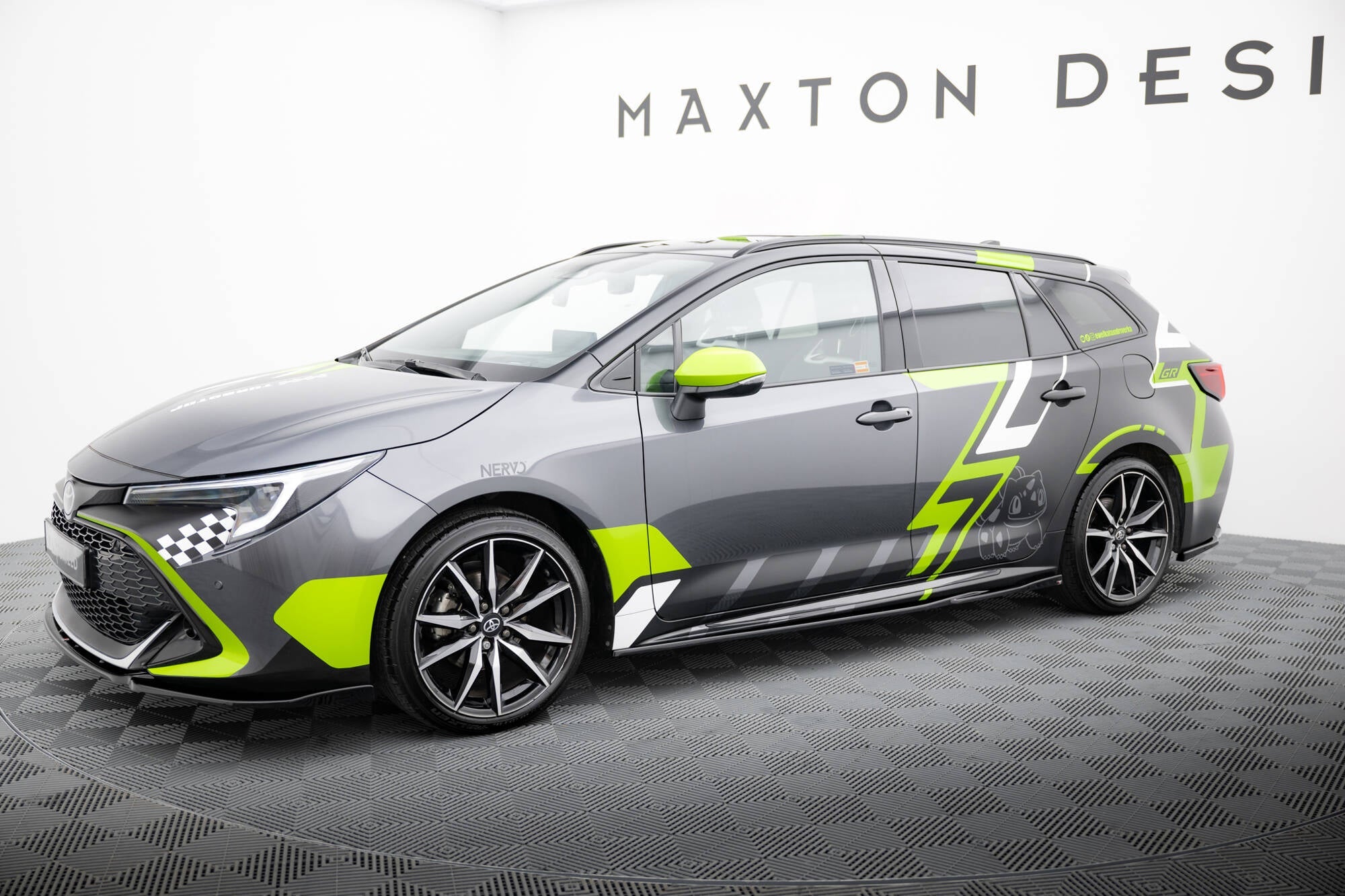 Maxton Design - Seitenschweller Ansatz für Toyota Corolla GR Sport Touring Sports XII - Aerowerk.