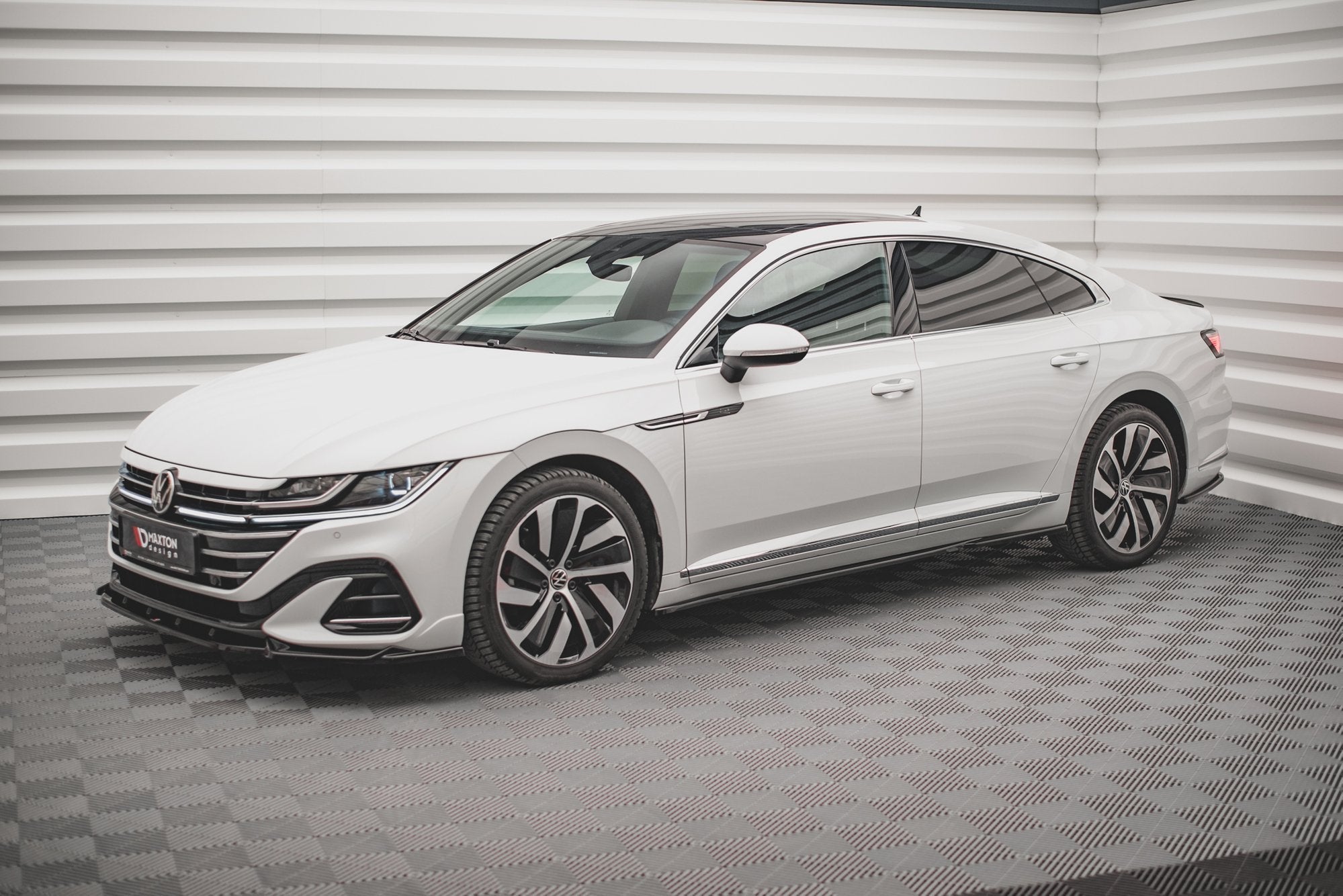 Maxton Design - Seitenschweller Ansatz für VW Arteon R/ R - Line Facelift - Aerowerk.