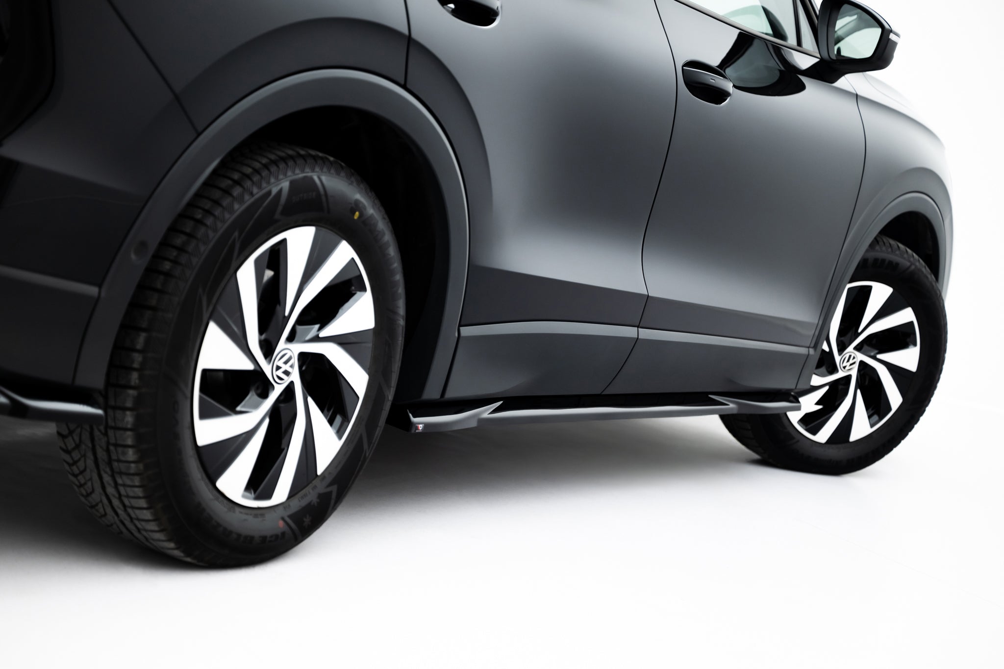 Maxton Design - Seitenschweller Ansatz für VW Tiguan Mk3 - Aerowerk.