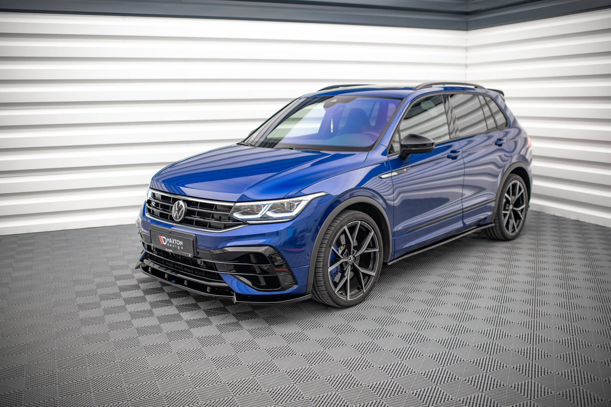 Maxton Design - Seitenschweller Ansatz für VW Tiguan R / R - Line Mk2 Facelift - Aerowerk.
