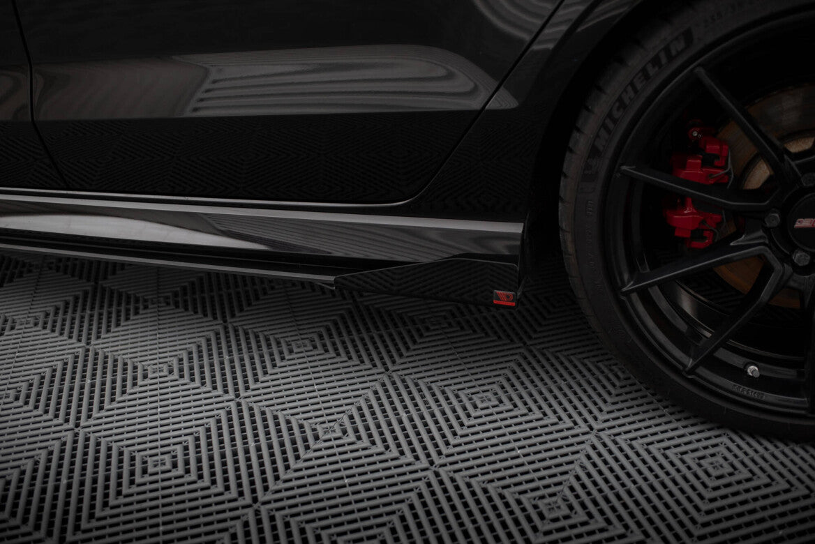 Seitenschweller Flaps für Audi RS3 Limousine 8V Facelift - Aerowerk.