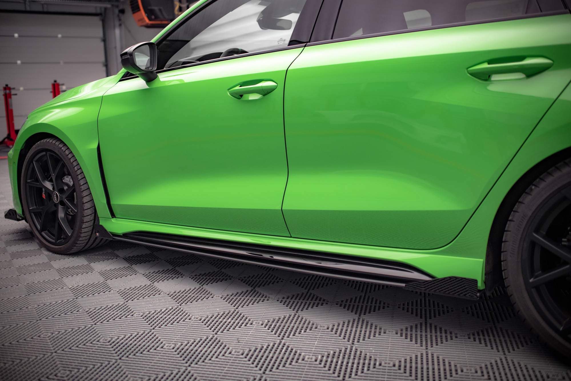 Maxton Design - Seitenschweller Flaps für Audi RS3 Limousine 8Y - Aerowerk.