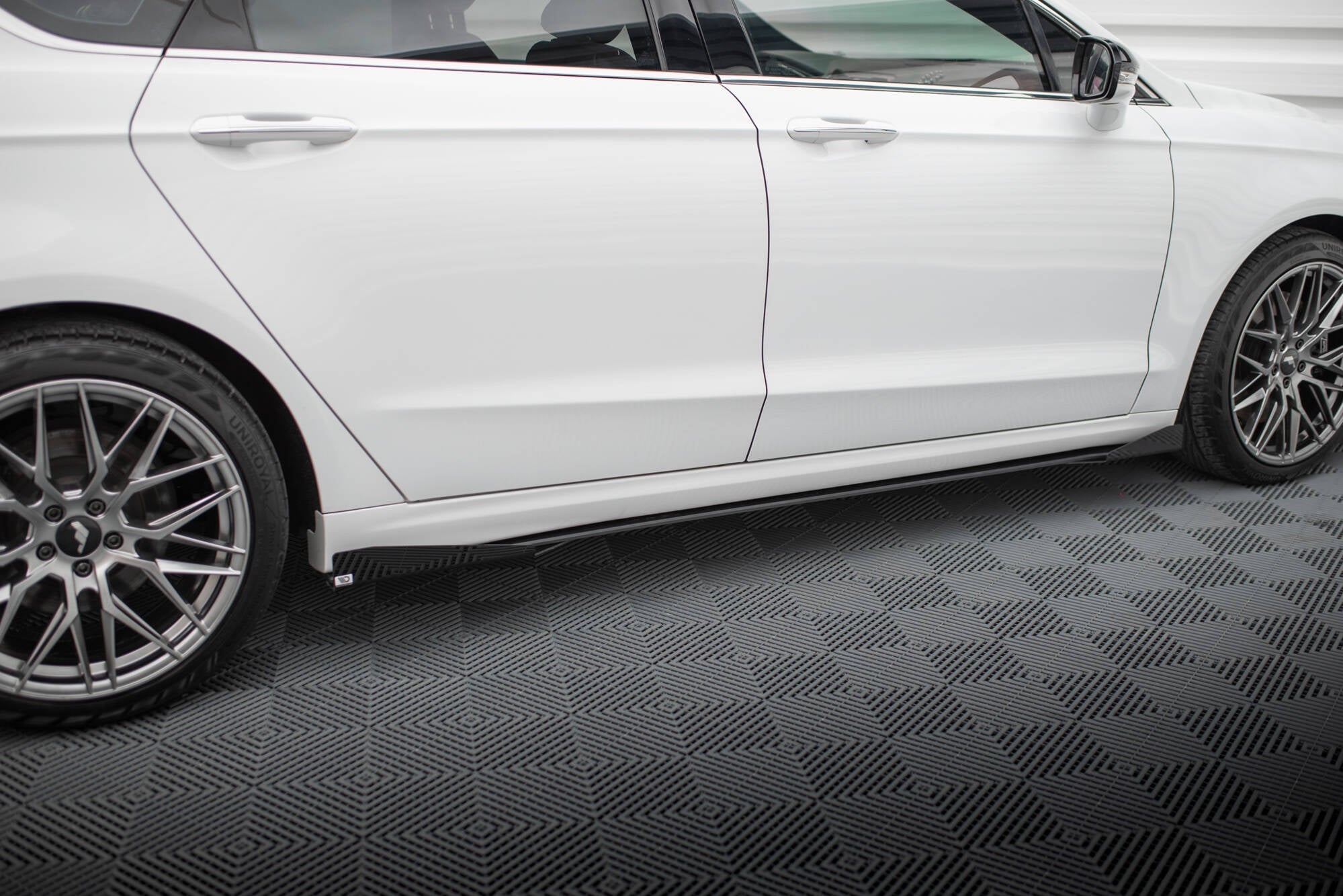 Maxton Design - Seitenschweller Flaps für Ford Mondeo Sport Mk5 Facelift / Fusion Sport Mk2 Facelift - Aerowerk.