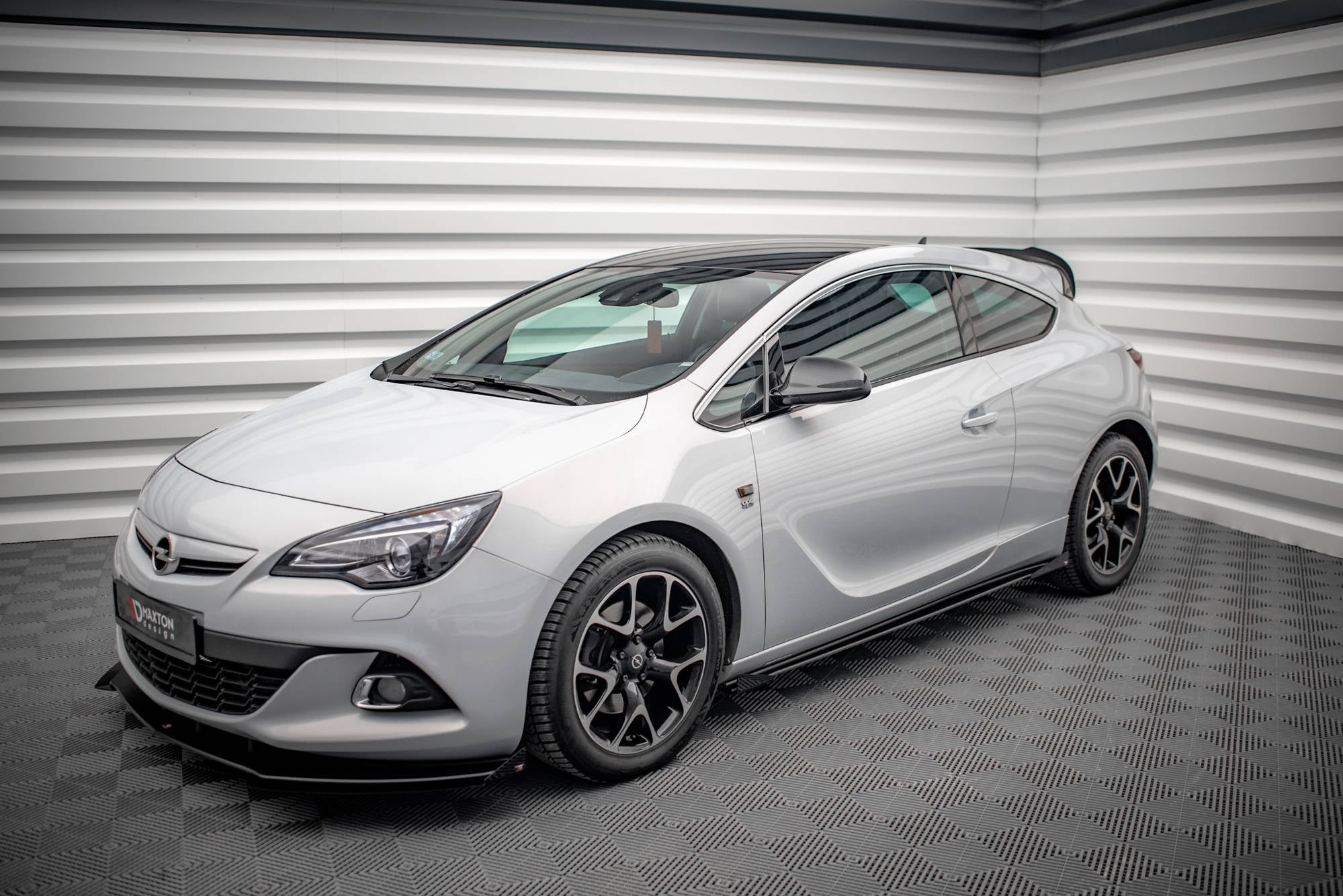 Maxton Design - Seitenschweller Flaps für Opel Astra GTC OPC - Line J - Aerowerk.
