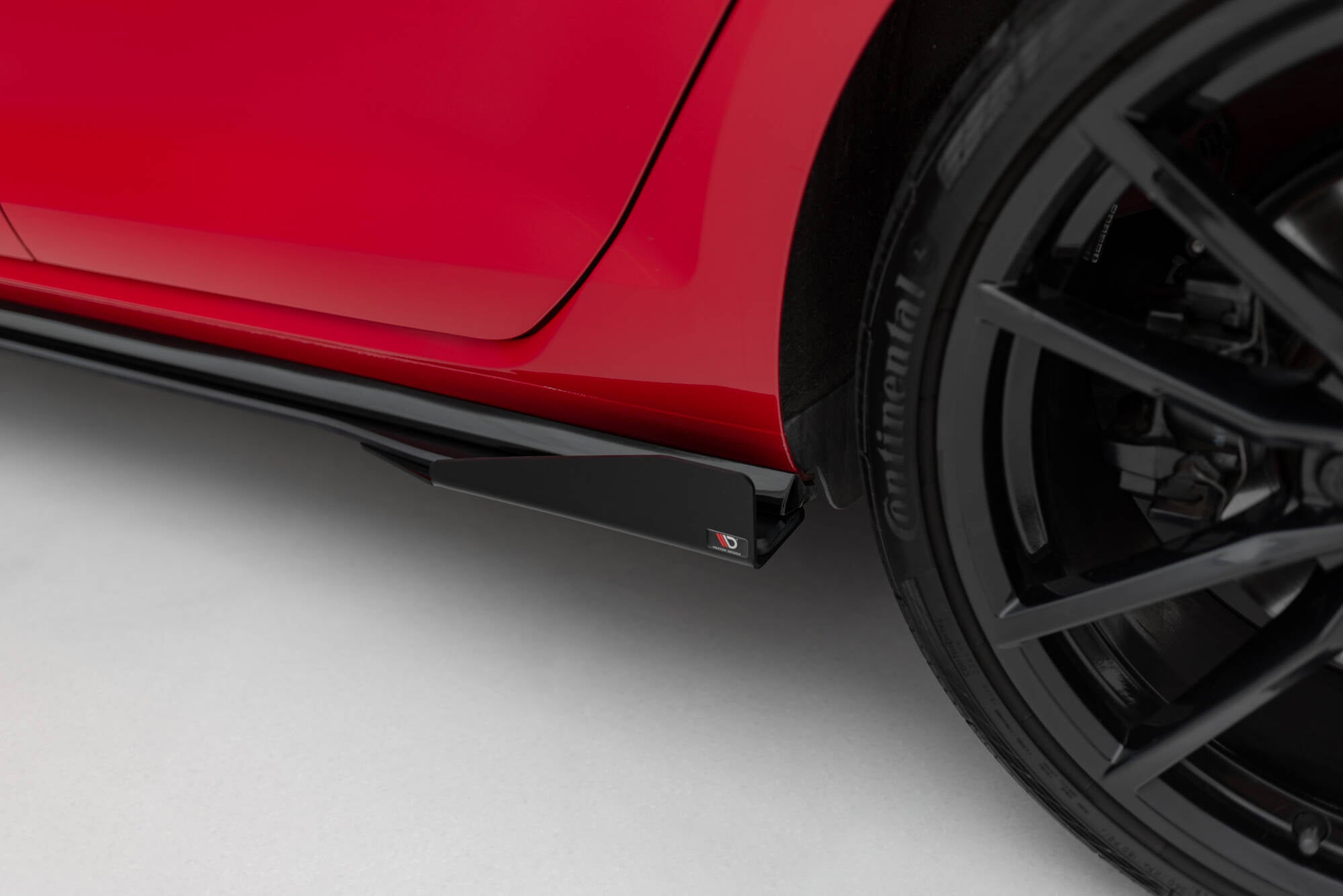 Maxton Design - Seitenschweller Flaps für VW Golf R / R - Line Mk7 Facelift - Aerowerk.