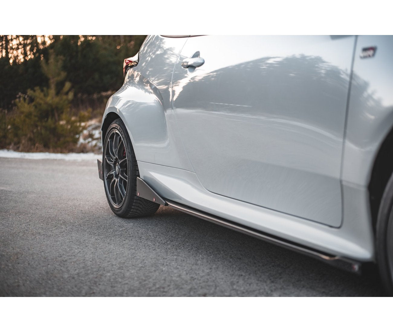 Seitenschweller V.2 + Flaps für Toyota GR Yaris - Aerowerk.