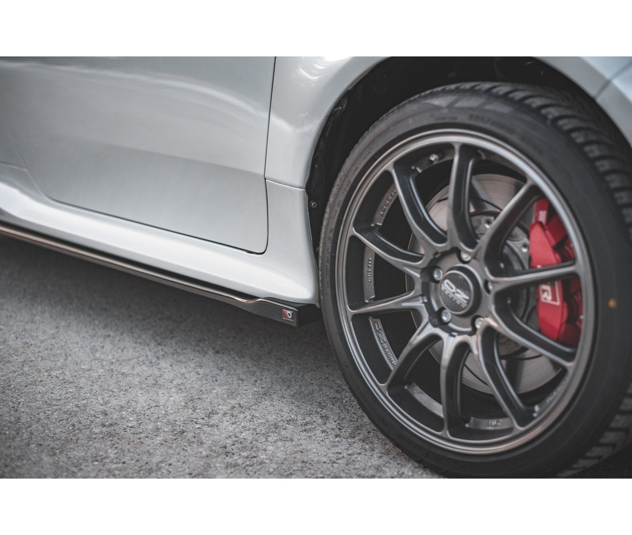 Seitenschweller V.2 + Flaps für Toyota GR Yaris - Aerowerk.