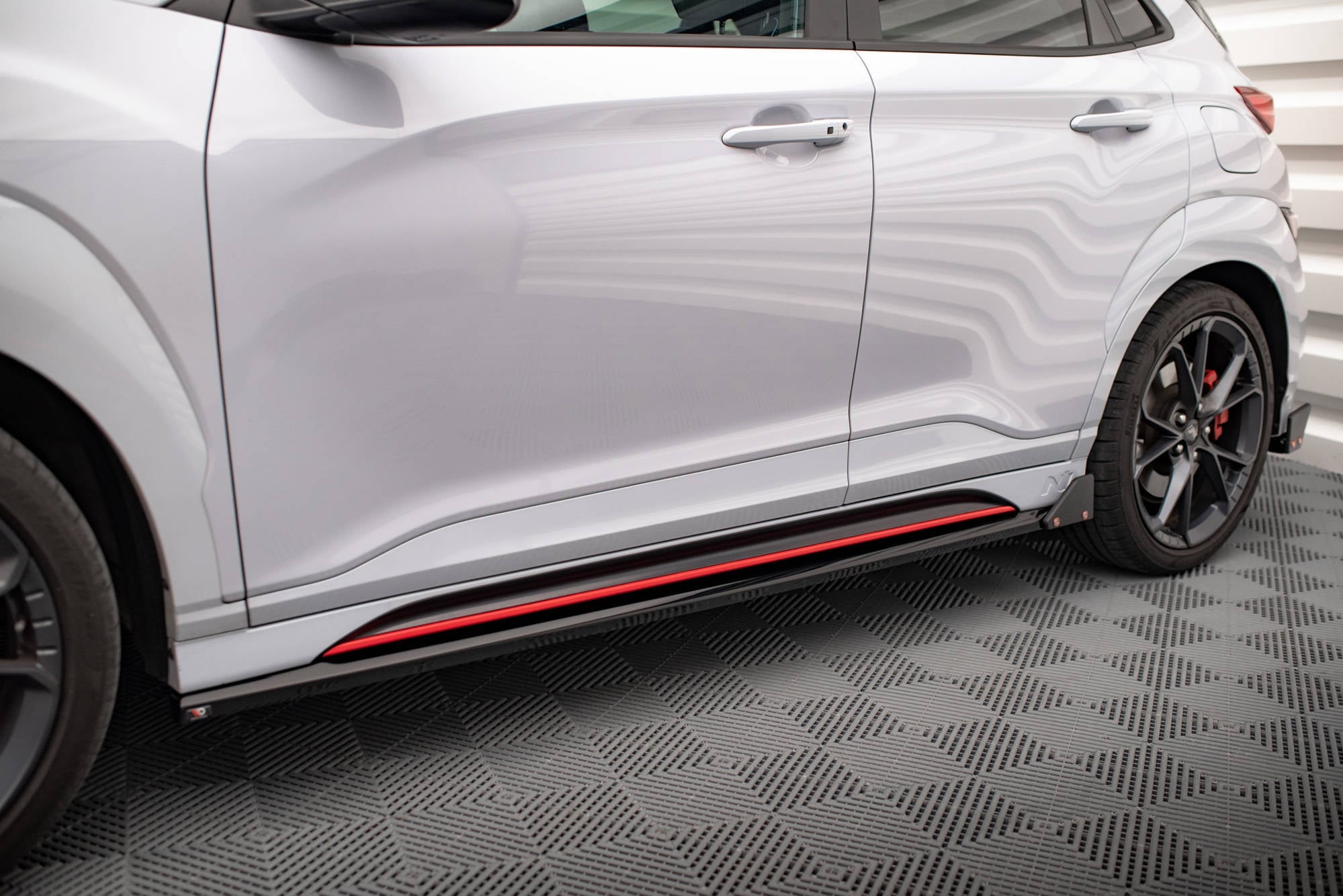Maxton Design - Seitenschweller V1 Ansatz für + Flaps für Hyundai Kona N Mk1 - Aerowerk.
