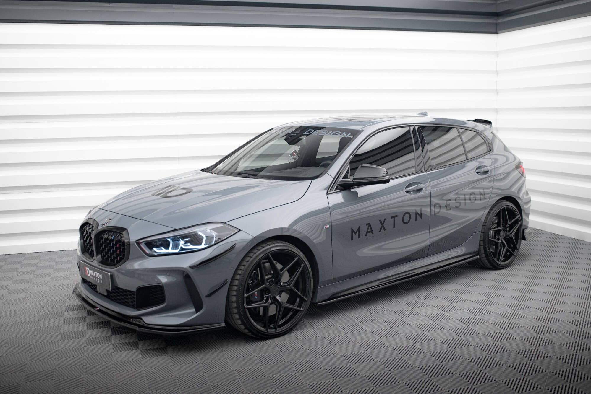 Maxton Design - Seitenschweller V1 Ansatz für für BMW 1er M - Paket / M135i / 128ti - Aerowerk.