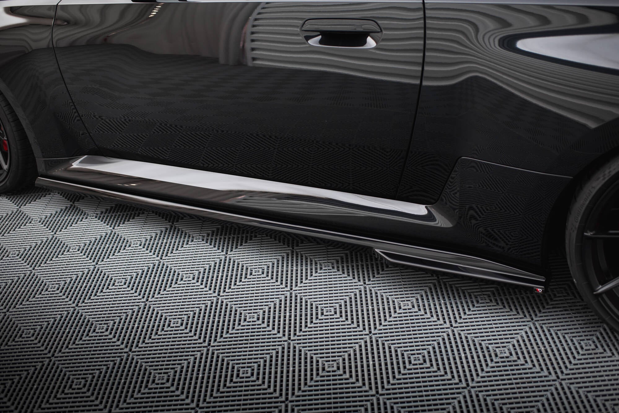 Maxton Design - Seitenschweller V.1 Ansatz für für BMW M2 G87 - Aerowerk.