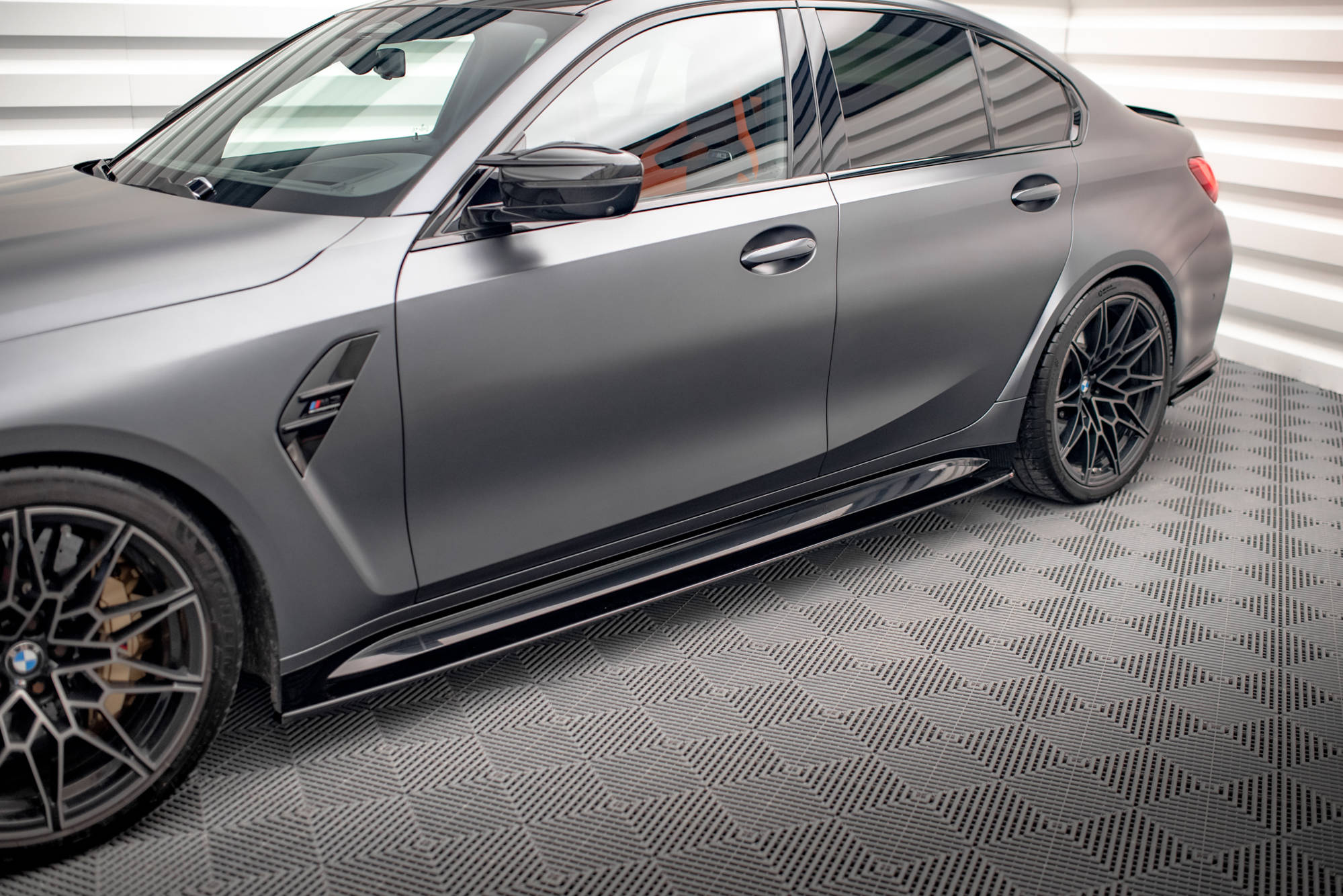 Maxton Design - Seitenschweller V.1 Ansatz für für BMW M3 G80 / Touring / G81 - Aerowerk.