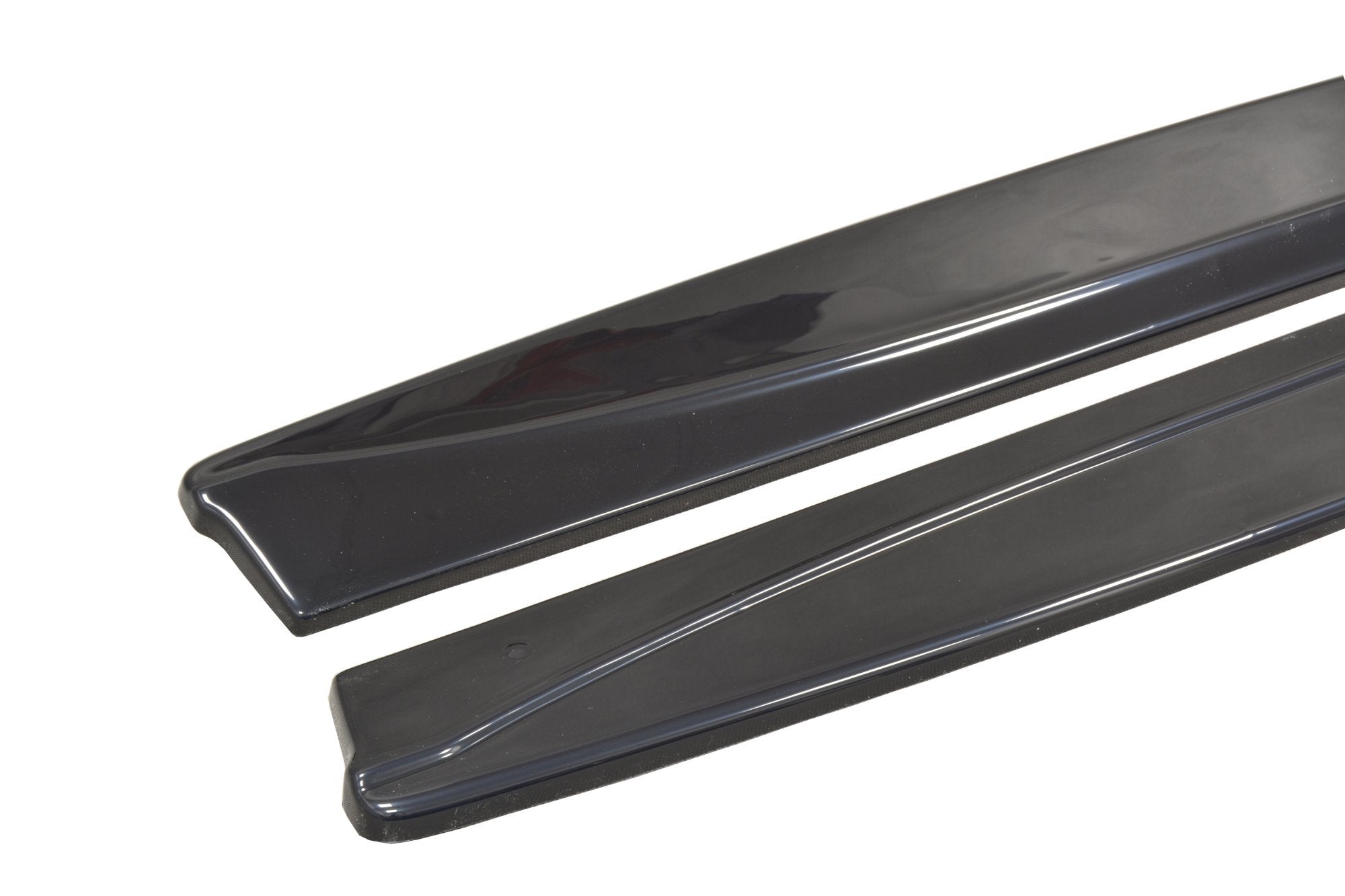Maxton Design - Seitenschweller V1 Ansatz für für BMW M4 F82 - Aerowerk.