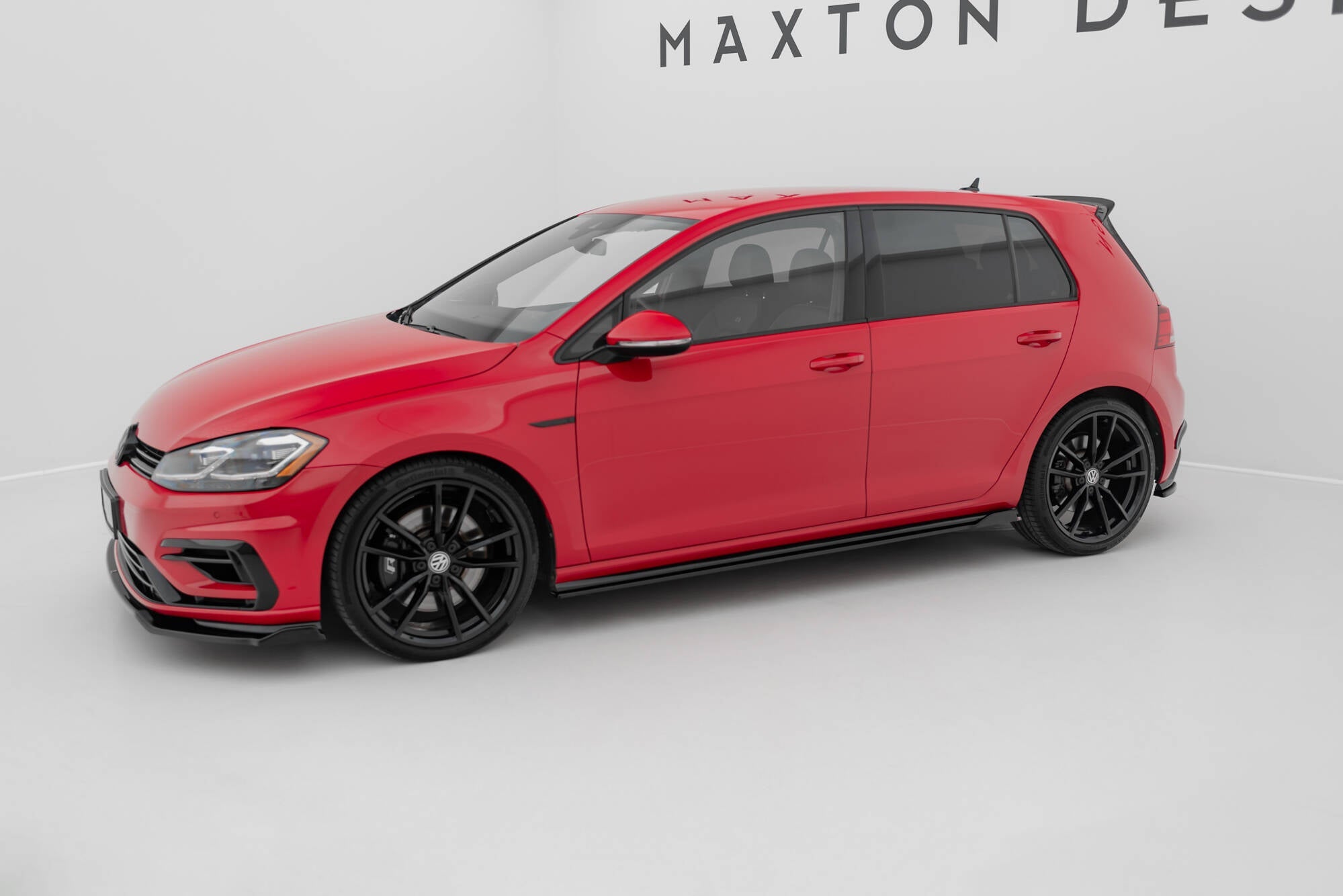 Maxton Design - Seitenschweller V1 Ansatz für für VW Golf R / R - Line Mk7 Facelift - Aerowerk.