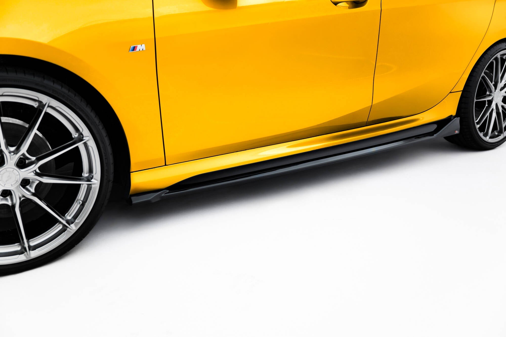 Maxton Design - Seitenschweller V.2 Ansatz für BMW 1er M - Paket F70 - Aerowerk.