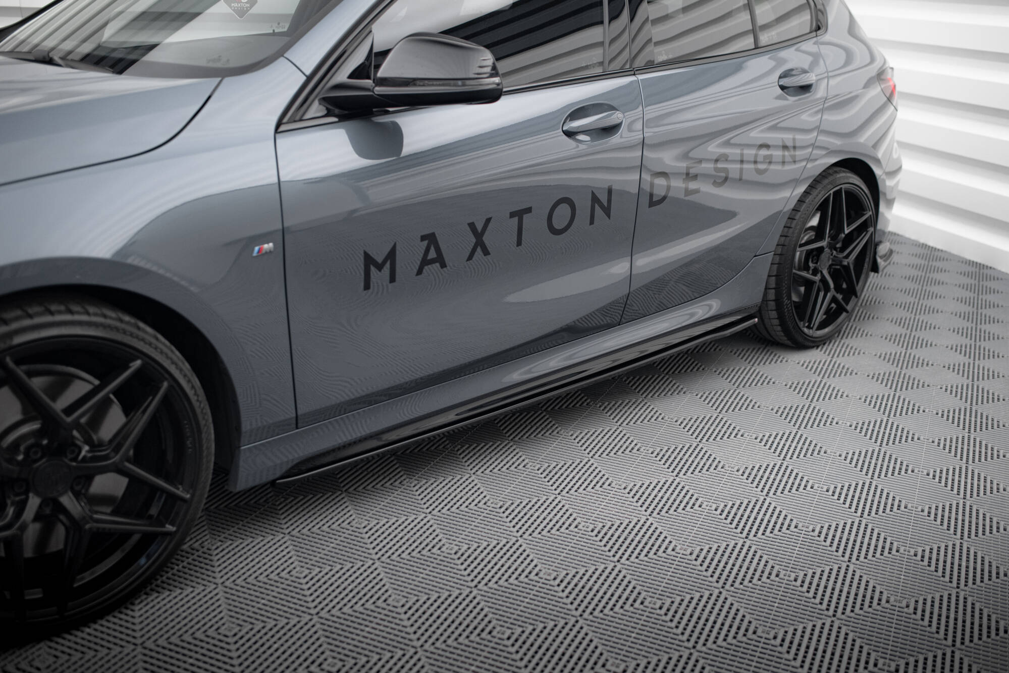 Maxton Design - Seitenschweller V2 Ansatz für BMW 1er M - Paket / M135i / 128ti - Aerowerk.