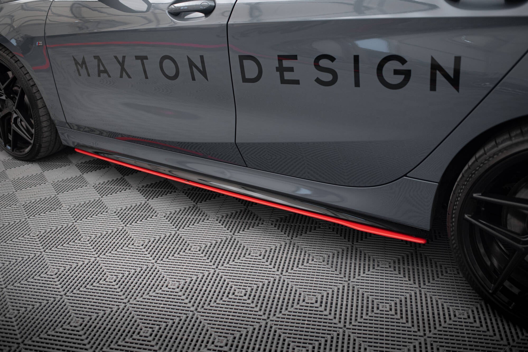 Maxton Design - Seitenschweller V2 Ansatz für BMW 1er M - Paket / M135i / 128ti - Aerowerk.