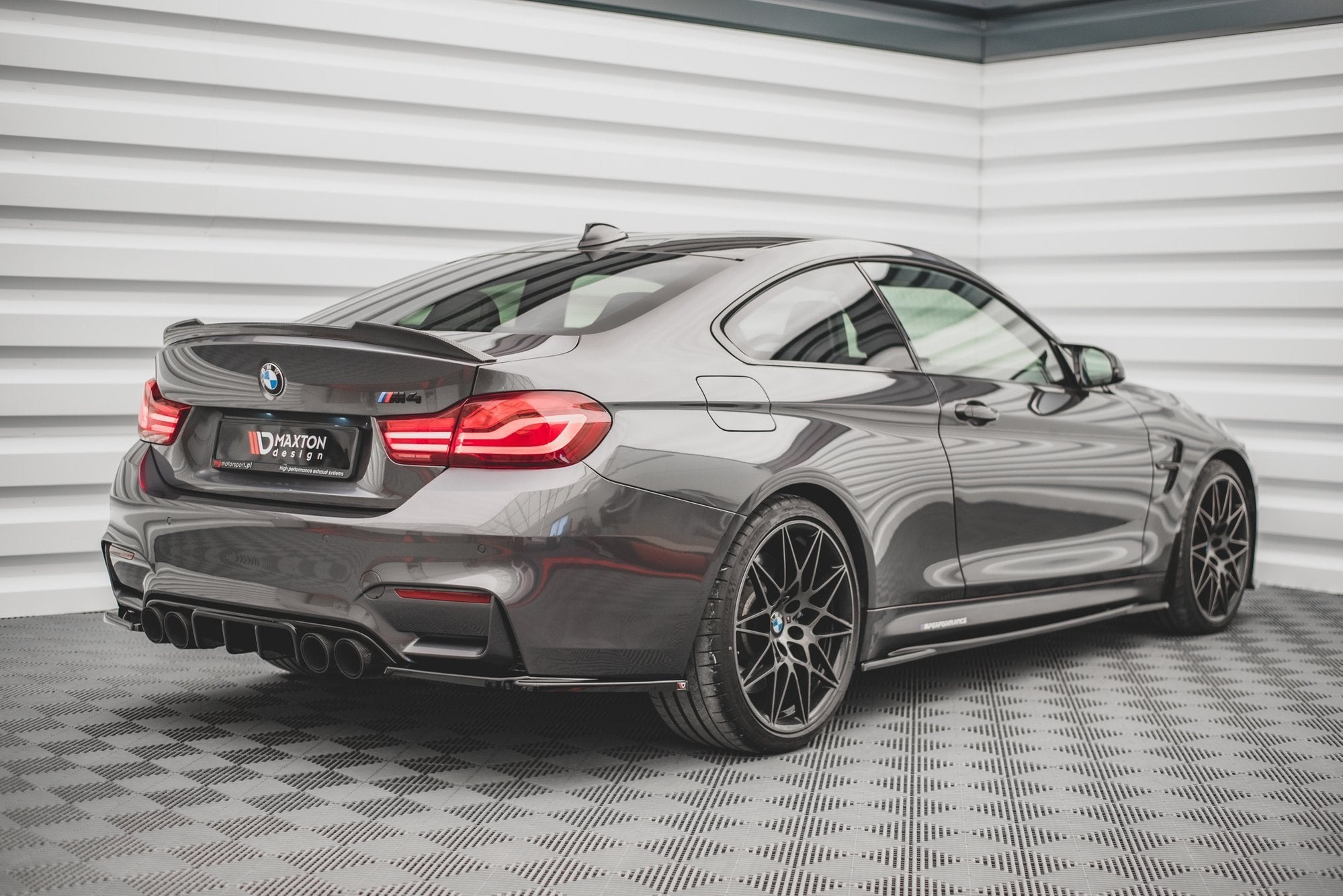 Maxton Design - Seitenschweller V2 Ansatz für BMW M4 F82 - Aerowerk.