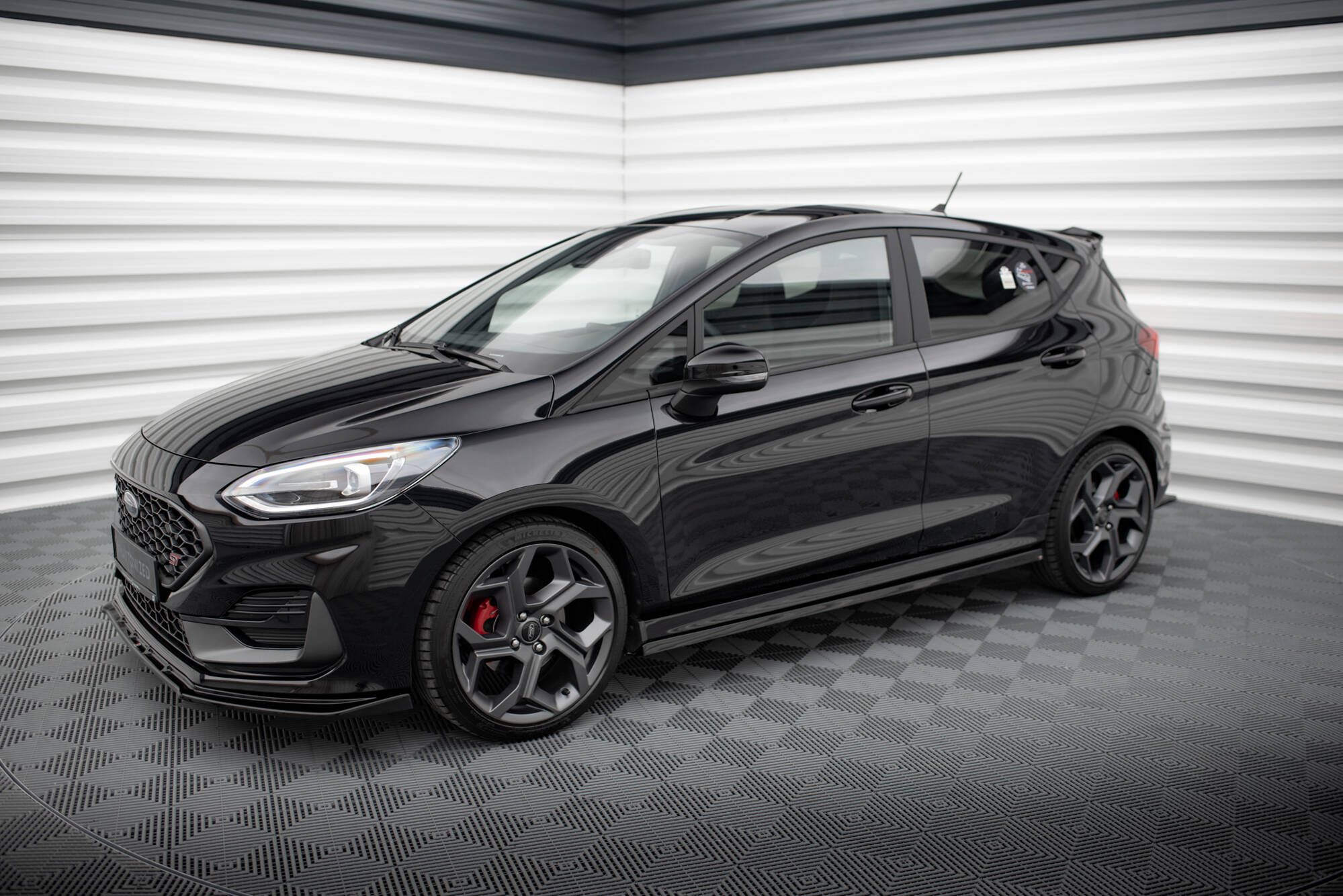 Maxton Design - Seitenschweller V2 Ansatz für Ford Fiesta Mk8 ST / ST - Line - Aerowerk.