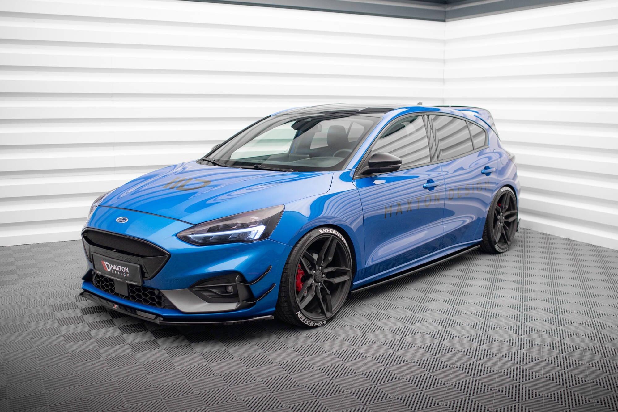 Maxton Design - Seitenschweller V2 Ansatz für Ford Focus ST / ST - Line Mk4 - Aerowerk.